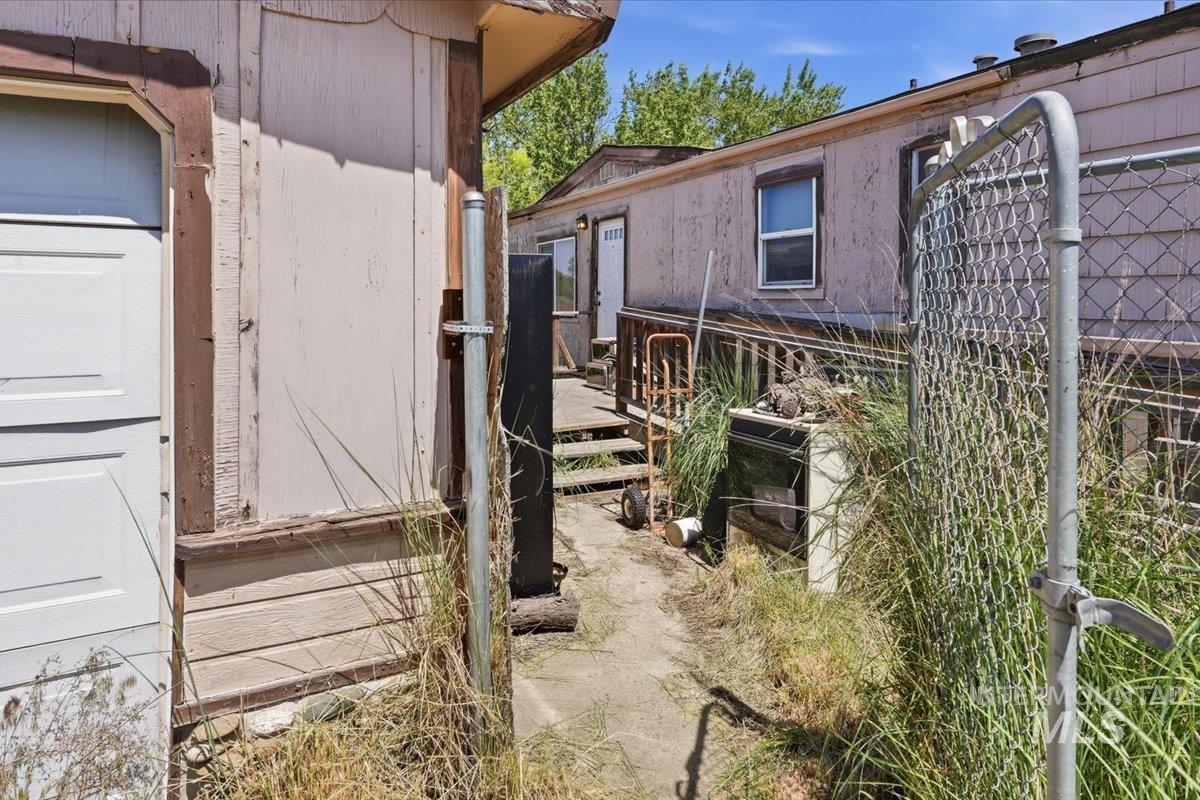 8383 Florence St, Emmett, Idaho 83617, 2 Bedrooms, 1 Bathroom, Residential For Sale, Price $124,900, 98985949