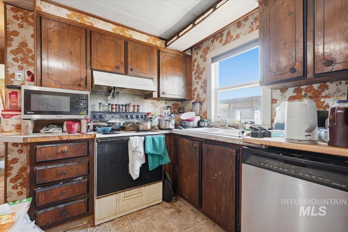 8383 Florence St, Emmett, Idaho 83617, 2 Bedrooms, 1 Bathroom, Residential For Sale, Price $124,900, 98985949