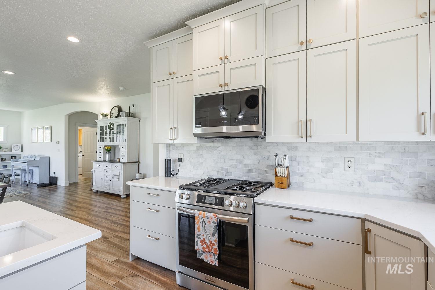 14966 Marvel Place, Caldwell, Idaho 83607, 4 Bedrooms, 2.5 Bathrooms, Residential For Sale, Price $754,999, 98985950