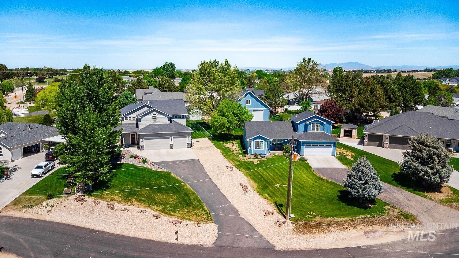 14966 Marvel Place, Caldwell, Idaho 83607, 4 Bedrooms, 2.5 Bathrooms, Residential For Sale, Price $779,000,MLS 98985950