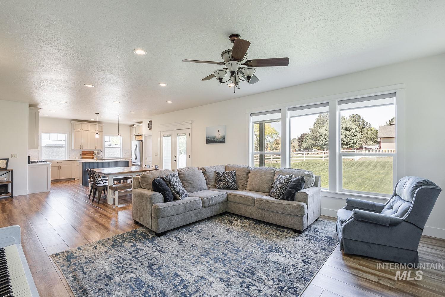 14966 Marvel Place, Caldwell, Idaho 83607, 4 Bedrooms, 2.5 Bathrooms, Residential For Sale, Price $779,000,MLS 98985950