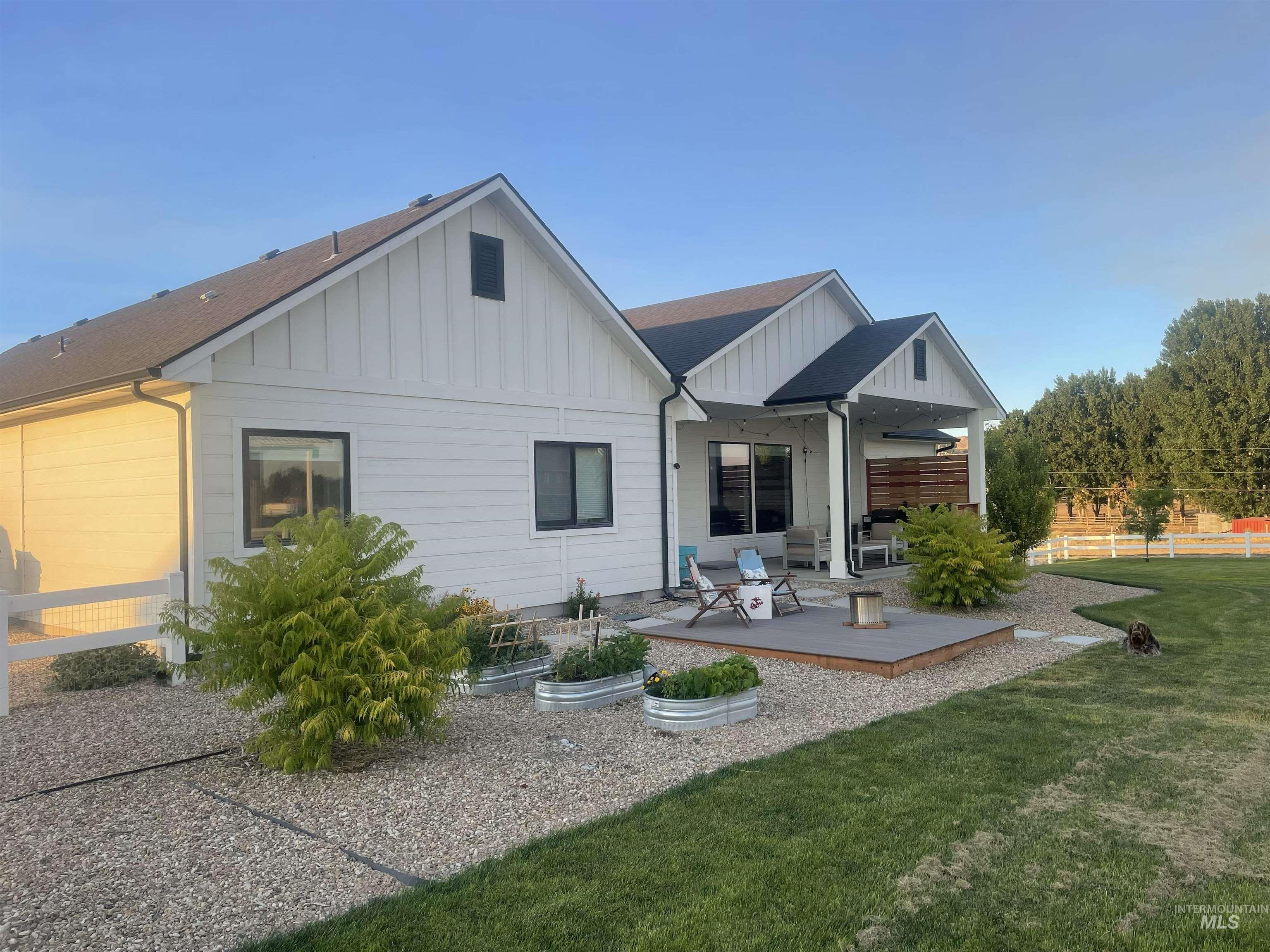 17220 Colbey Lane, Wilder, Idaho 83676, 3 Bedrooms, 2 Bathrooms, Residential For Sale, Price $886,000, 98985951