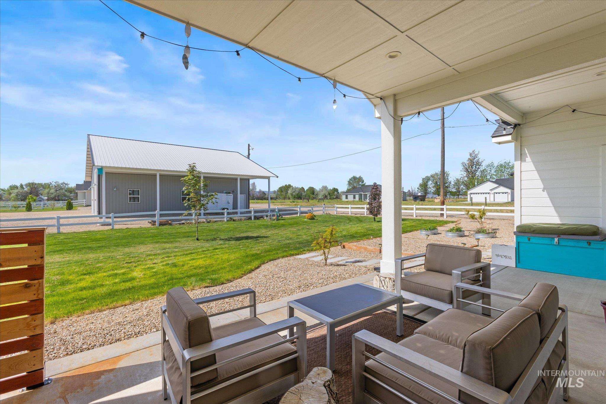17220 Colbey Lane, Wilder, Idaho 83676, 3 Bedrooms, 2 Bathrooms, Residential For Sale, Price $895,000,MLS 98985951
