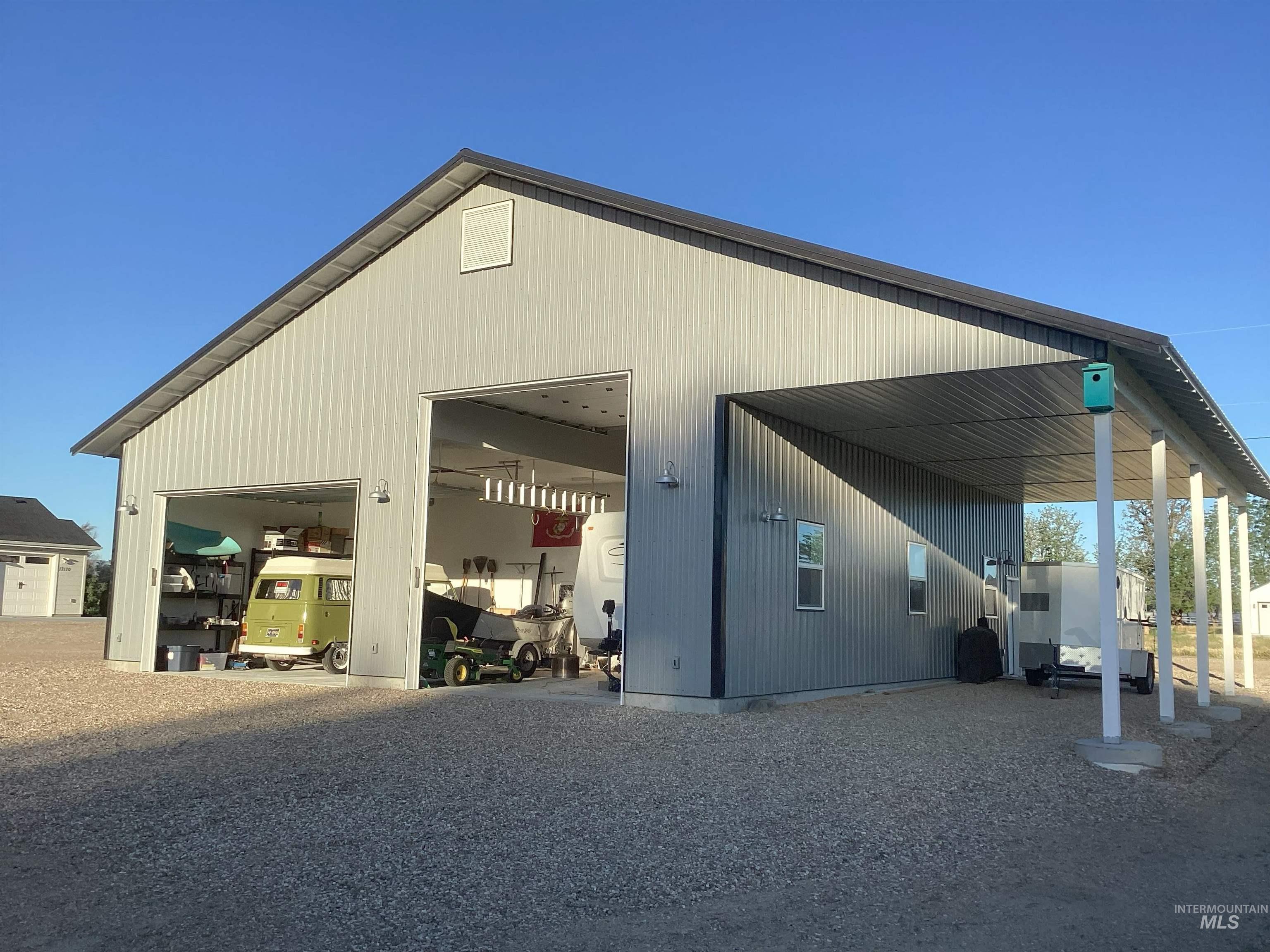 17220 Colbey Lane, Wilder, Idaho 83676, 3 Bedrooms, 2 Bathrooms, Residential For Sale, Price $886,000, 98985951