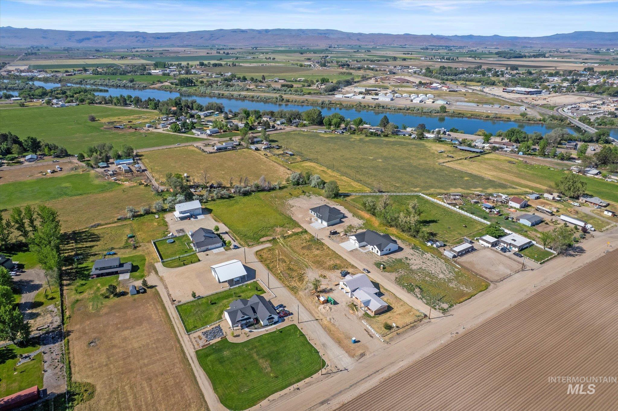 17220 Colbey Lane, Wilder, Idaho 83676, 3 Bedrooms, 2 Bathrooms, Residential For Sale, Price $895,000,MLS 98985951