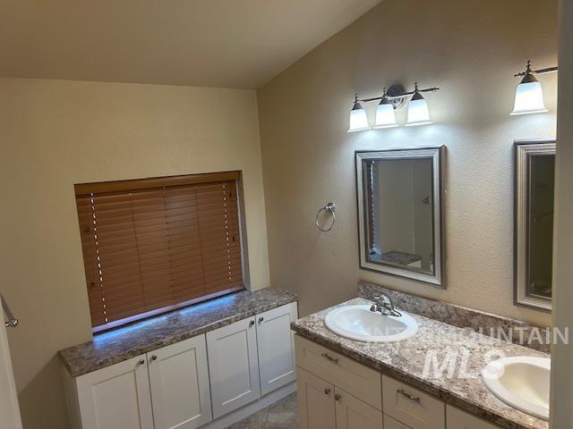 404 East North 3rd St, Grangeville, Idaho 83530, 3 Bedrooms, 2 Bathrooms, Residential For Sale, Price $340,000,MLS 98985954