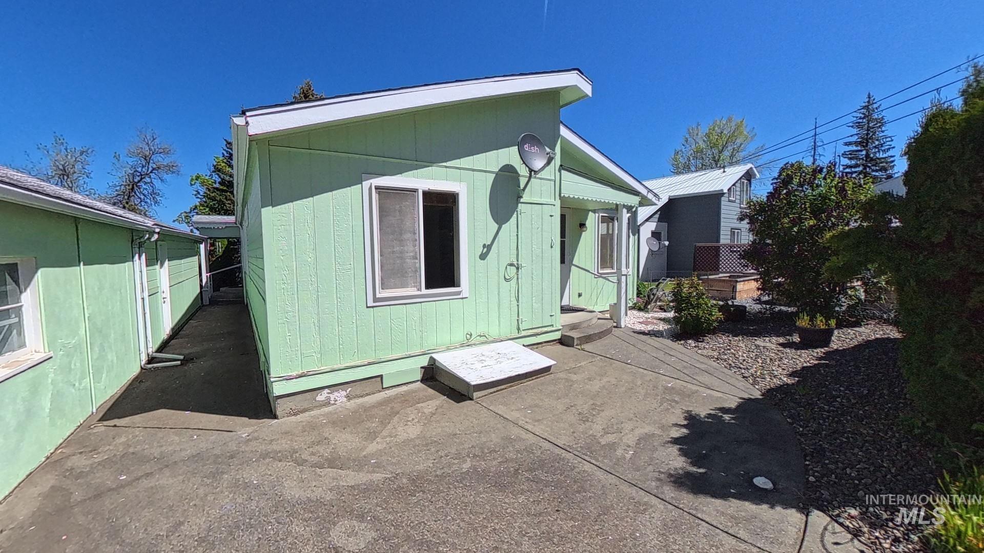 404 East North 3rd St, Grangeville, Idaho 83530, 3 Bedrooms, 2 Bathrooms, Residential For Sale, Price $340,000,MLS 98985954