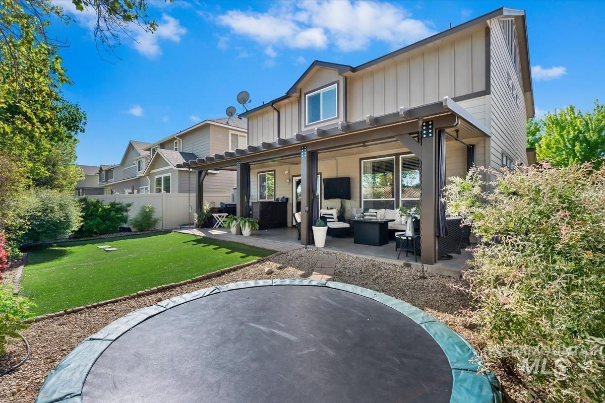 1710 W Woodington St., Meridian, Idaho 83642, 3 Bedrooms, 3 Bathrooms, Residential For Sale, Price $515,000, 98985955