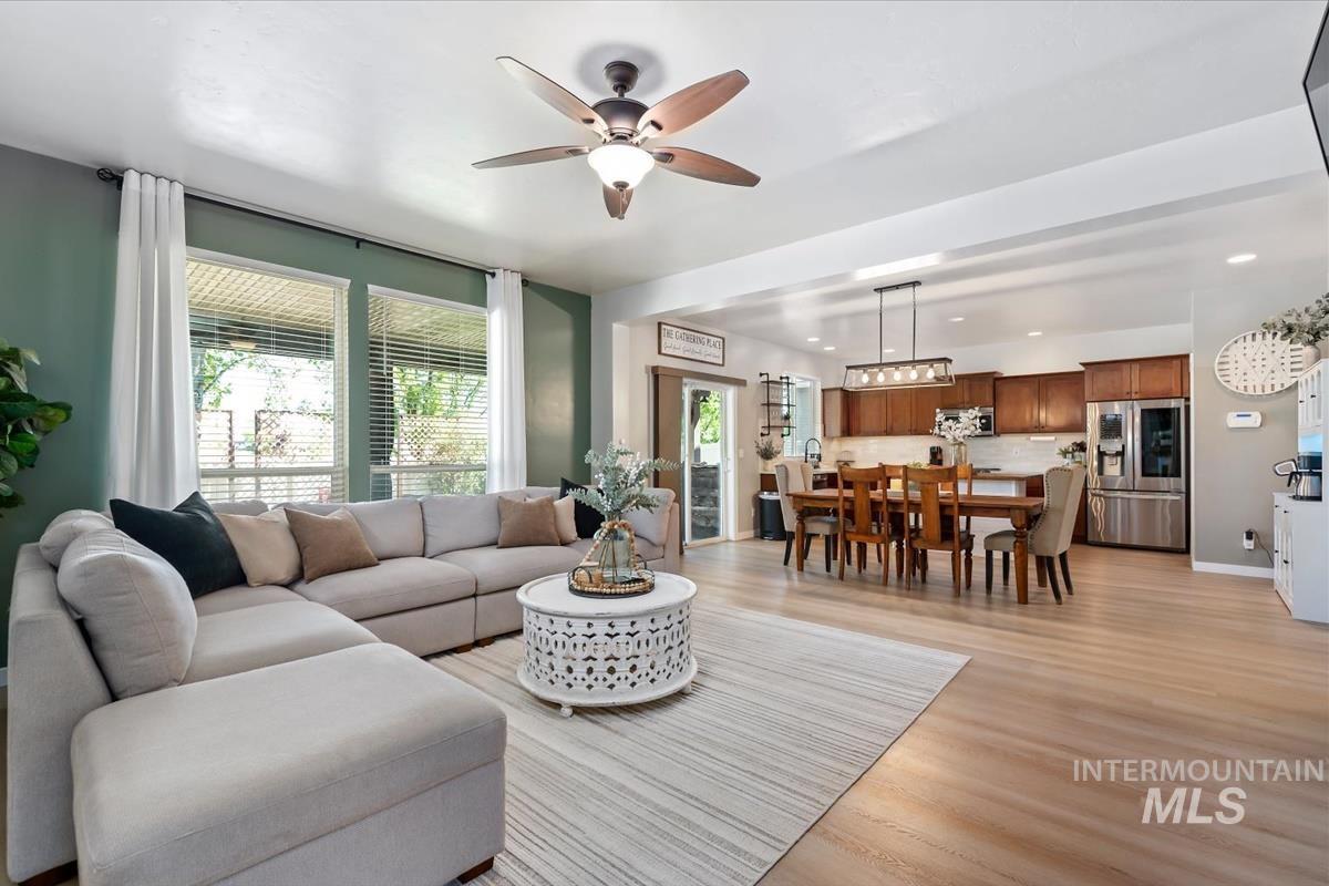 1710 W Woodington St., Meridian, Idaho 83642, 3 Bedrooms, 3 Bathrooms, Residential For Sale, Price $515,000, 98985955