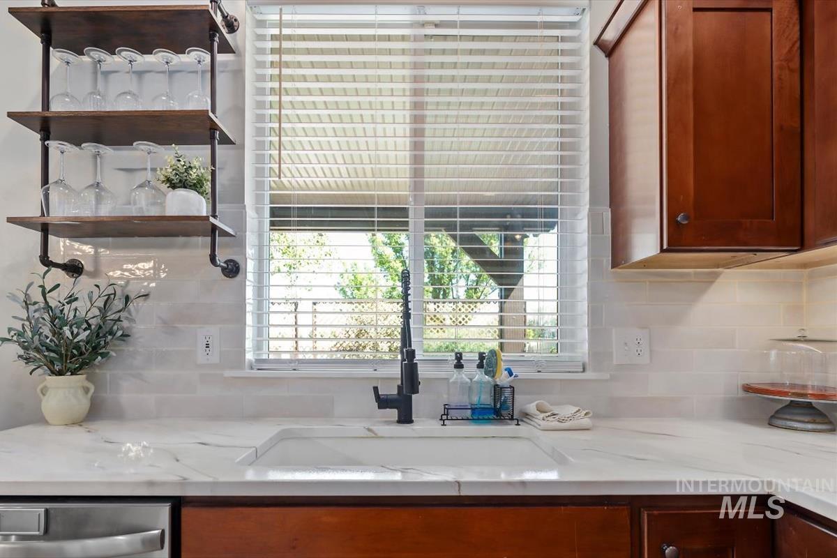 1710 W Woodington St., Meridian, Idaho 83642, 3 Bedrooms, 3 Bathrooms, Residential For Sale, Price $515,000, 98985955