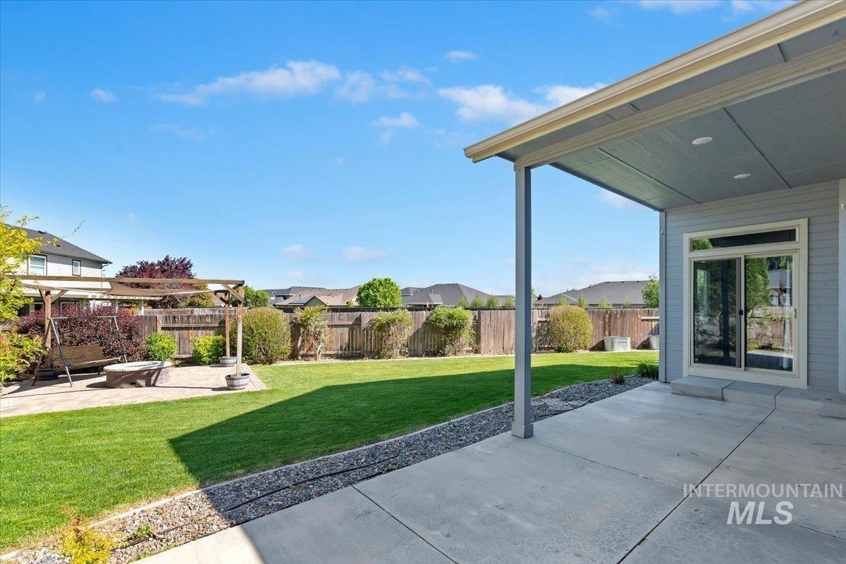 1807 N Calaveras, Kuna, Idaho 83634, 3 Bedrooms, 2.5 Bathrooms, Residential For Sale, Price $599,900, 98985956