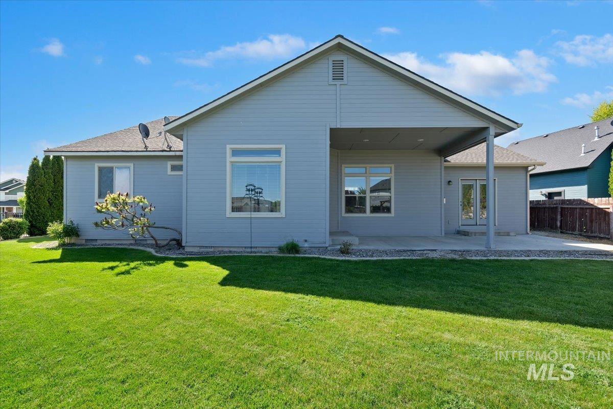 1807 N Calaveras, Kuna, Idaho 83634, 3 Bedrooms, 2.5 Bathrooms, Residential For Sale, Price $599,900, 98985956
