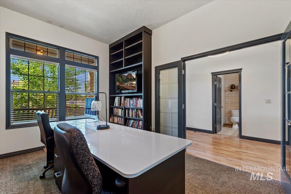 1807 N Calaveras, Kuna, Idaho 83634, 3 Bedrooms, 2.5 Bathrooms, Residential For Sale, Price $599,900, 98985956