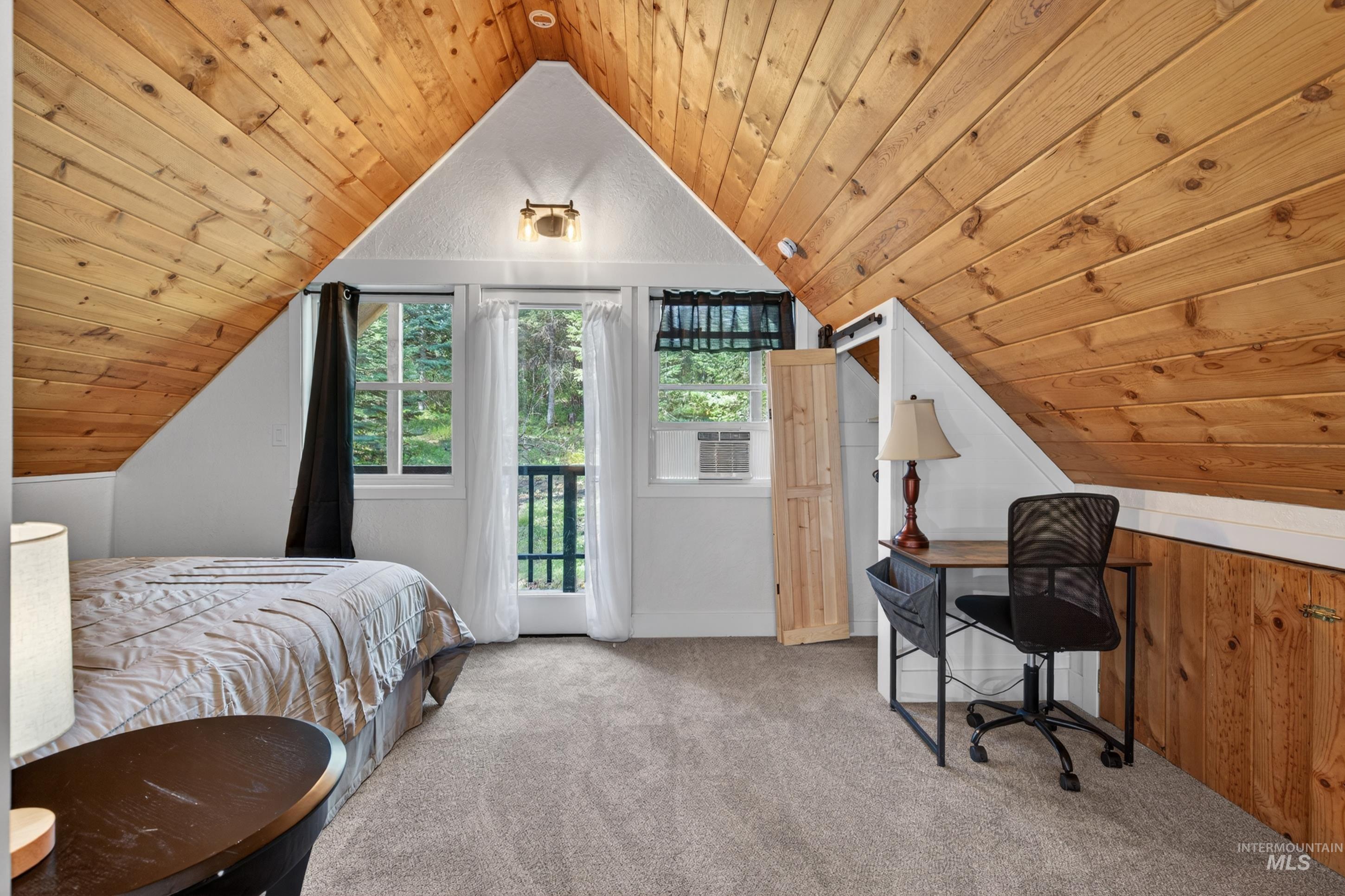 5 Pump House Rd, Garden Valley, Idaho 83622-5059, 2 Bedrooms, 1 Bathroom, Residential For Sale, Price $455,000,MLS 98985959