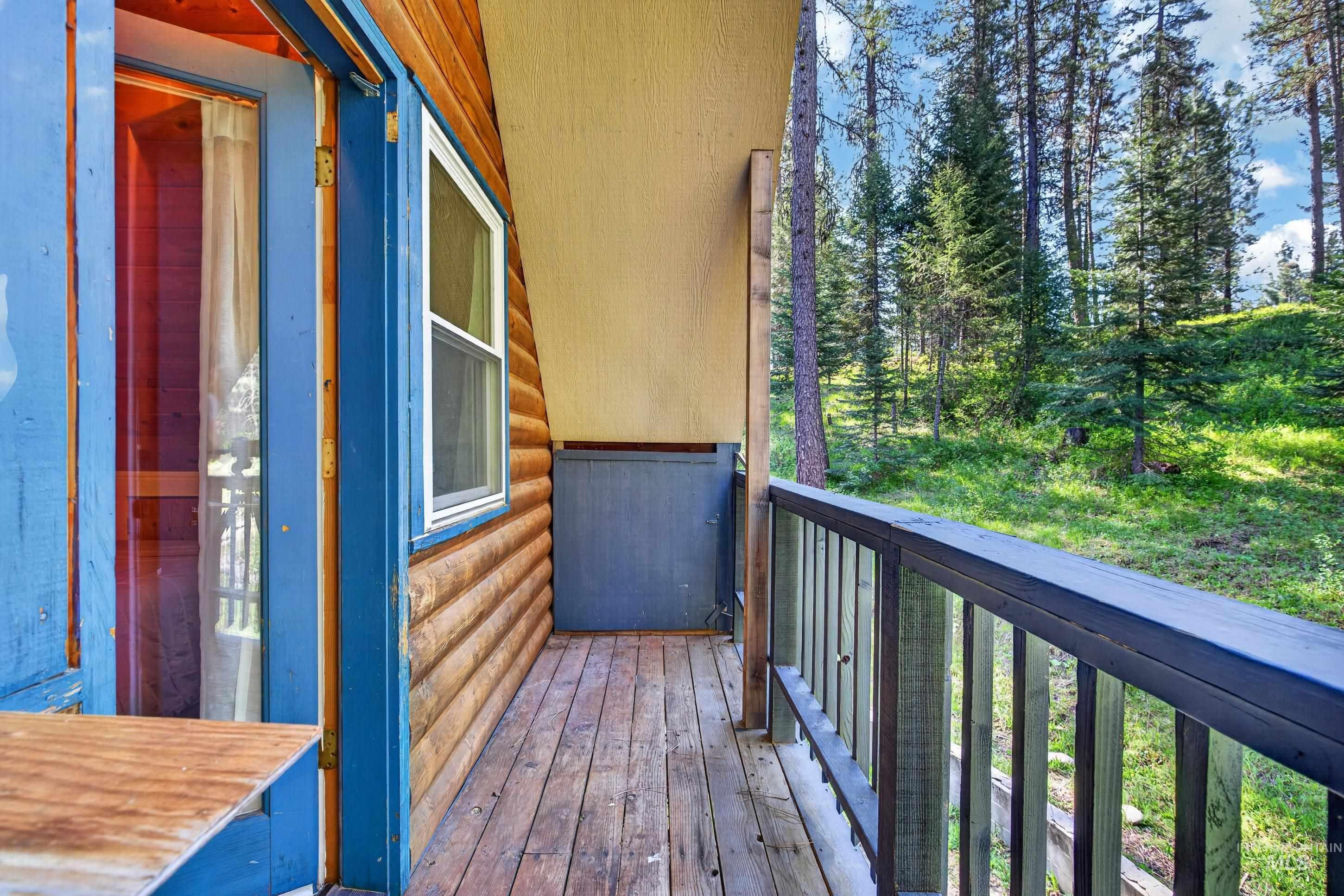 5 Pump House Rd, Garden Valley, Idaho 83622-5059, 2 Bedrooms, 1 Bathroom, Residential For Sale, Price $455,000,MLS 98985959