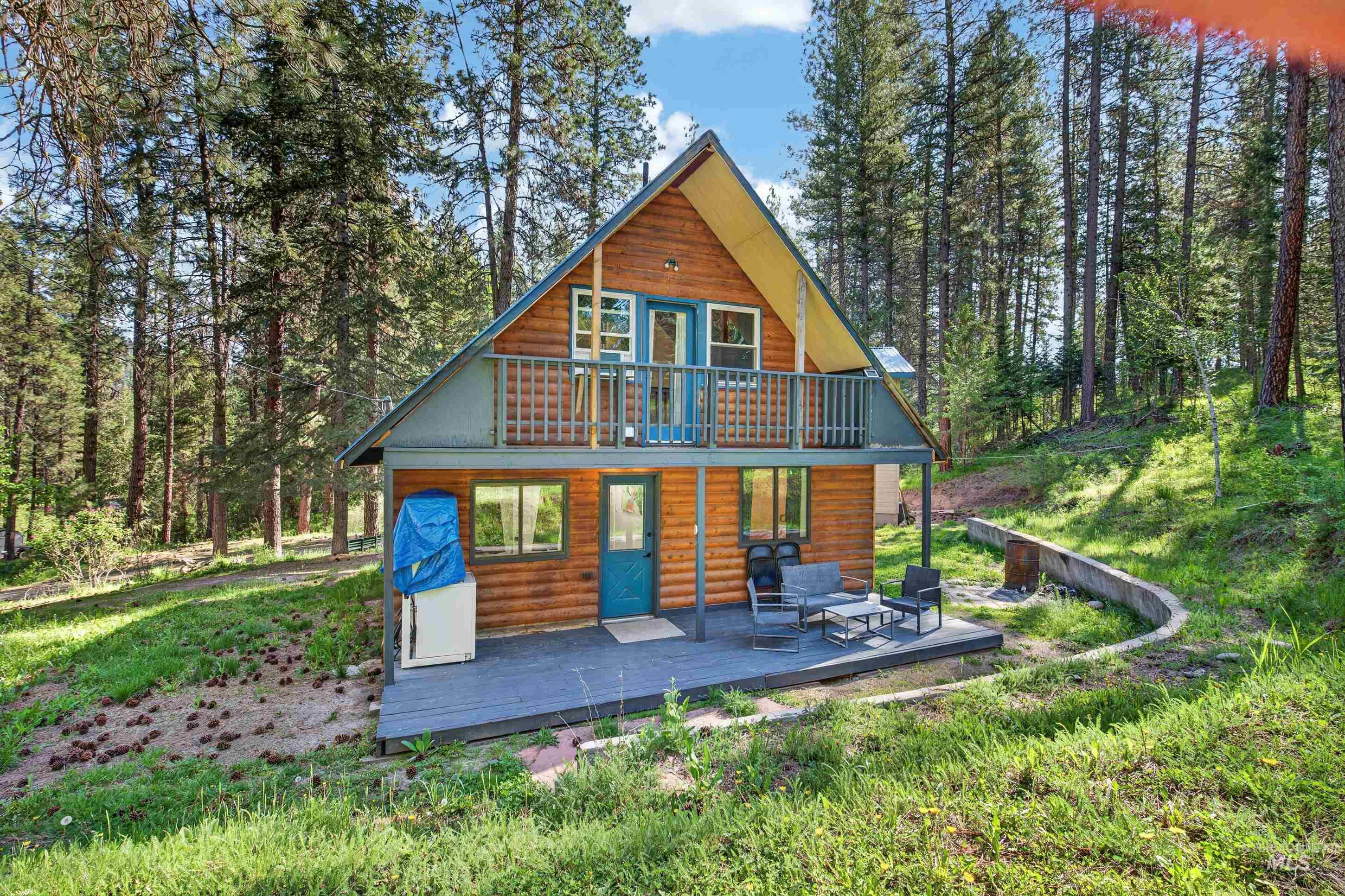 5 Pump House Rd, Garden Valley, Idaho 83622-5059, 2 Bedrooms, 1 Bathroom, Residential For Sale, Price $455,000,MLS 98985959