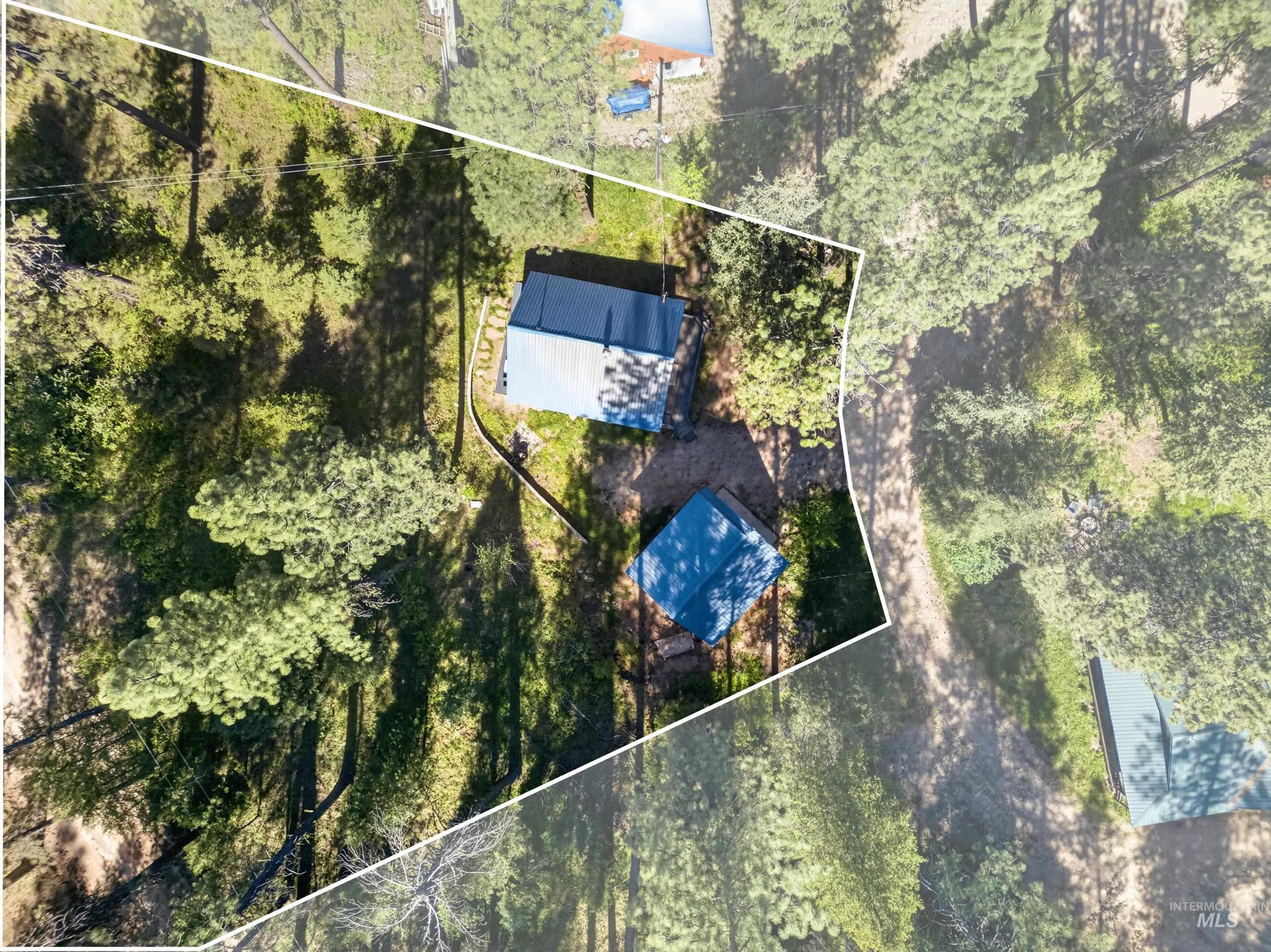 5 Pump House Rd, Garden Valley, Idaho 83622-5059, 2 Bedrooms, 1 Bathroom, Residential Income For Sale, Price $455,000, 98985960