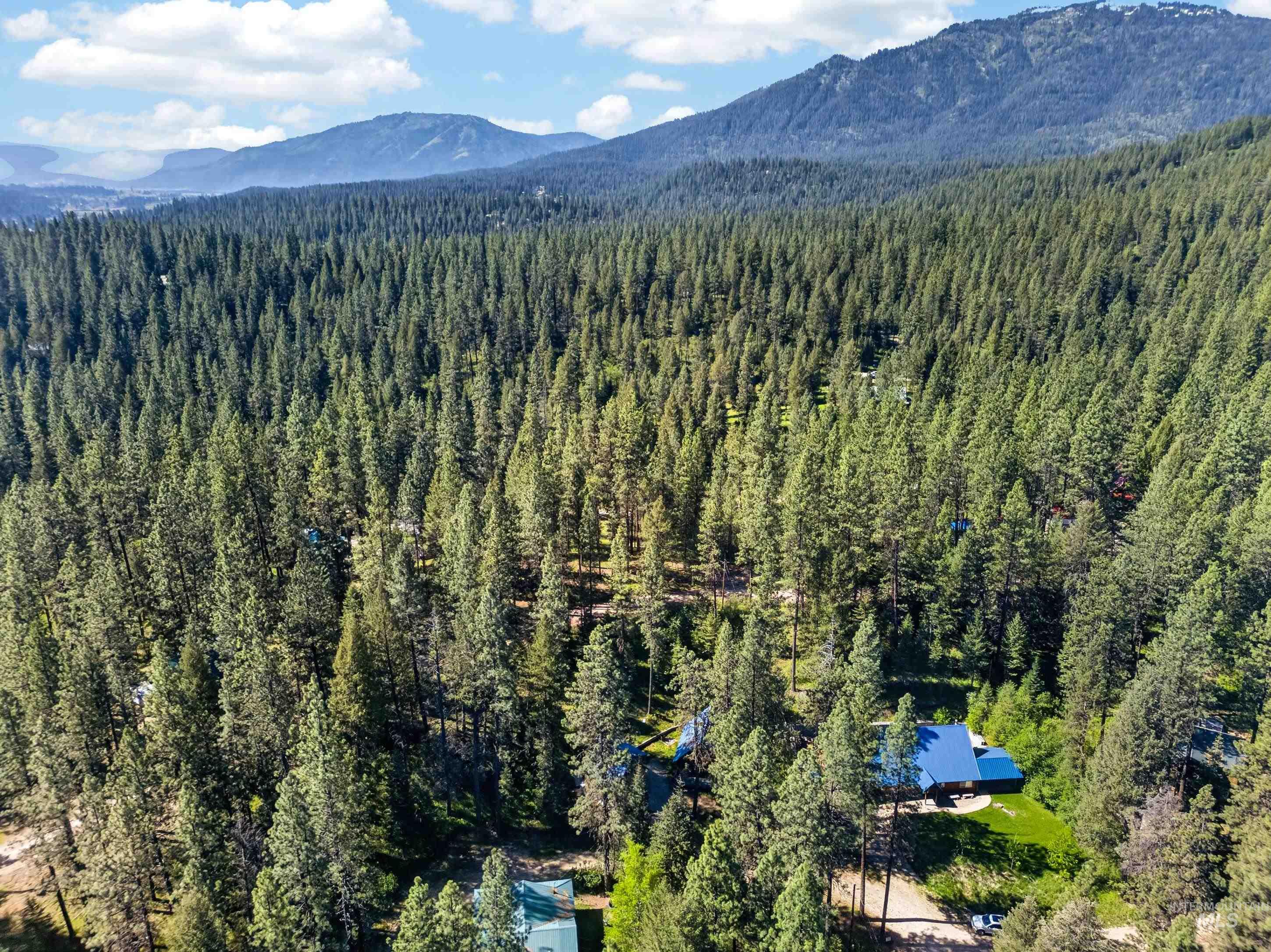 5 Pump House Rd, Garden Valley, Idaho 83622-5059, 2 Bedrooms, 1 Bathroom, Residential Income For Sale, Price $455,000, 98985960