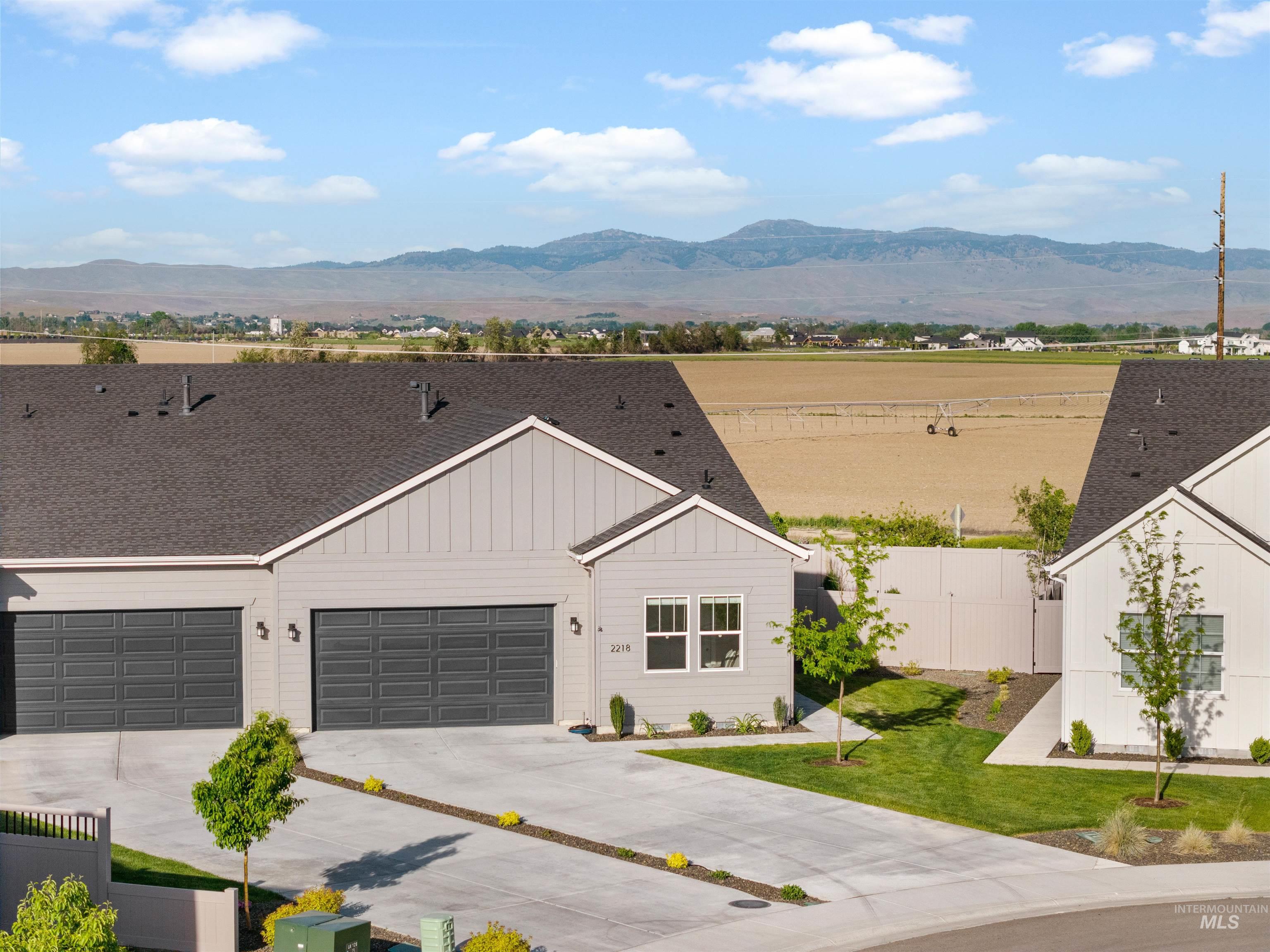 2218 N Leatherwood Ave, Star, Idaho 83669, 2 Bedrooms, 2 Bathrooms, Residential For Sale, Price $479,000,MLS 98985961