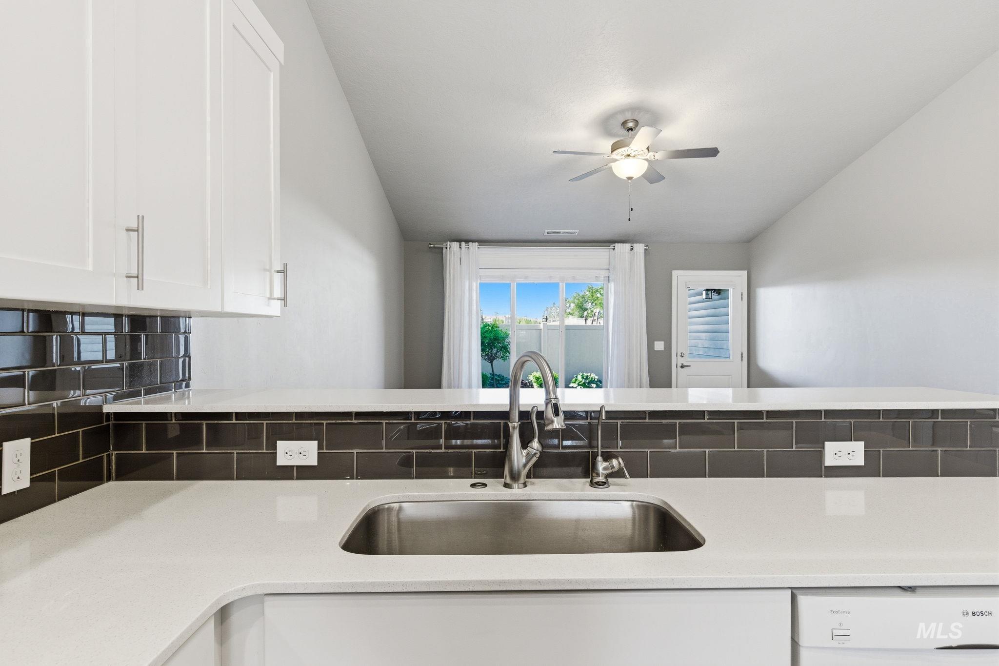 2839 E Apricot Dr, Meridian, Idaho 83646, 3 Bedrooms, 2 Bathrooms, Residential For Sale, Price $410,000,MLS 98985962