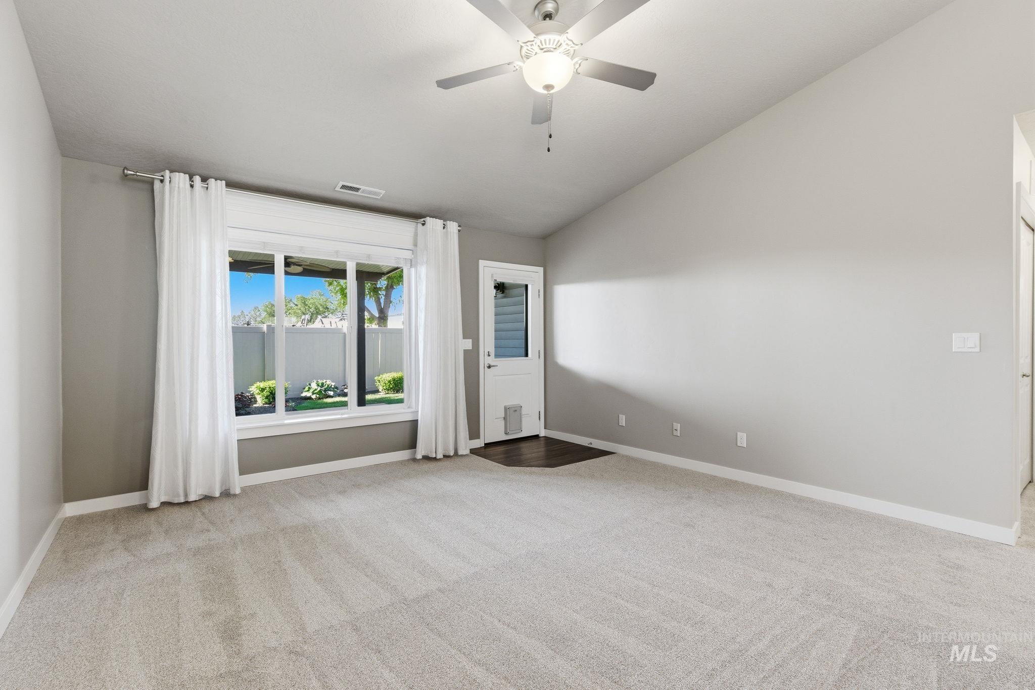 2839 E Apricot Dr, Meridian, Idaho 83646, 3 Bedrooms, 2 Bathrooms, Residential For Sale, Price $410,000,MLS 98985962