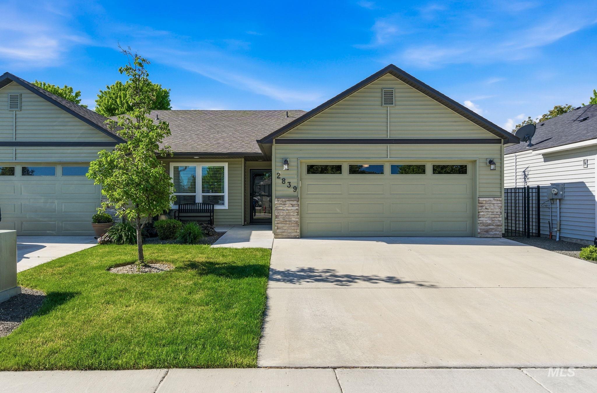 2839 E Apricot Dr, Meridian, Idaho 83646, 3 Bedrooms, 2 Bathrooms, Residential For Sale, Price $410,000,MLS 98985962