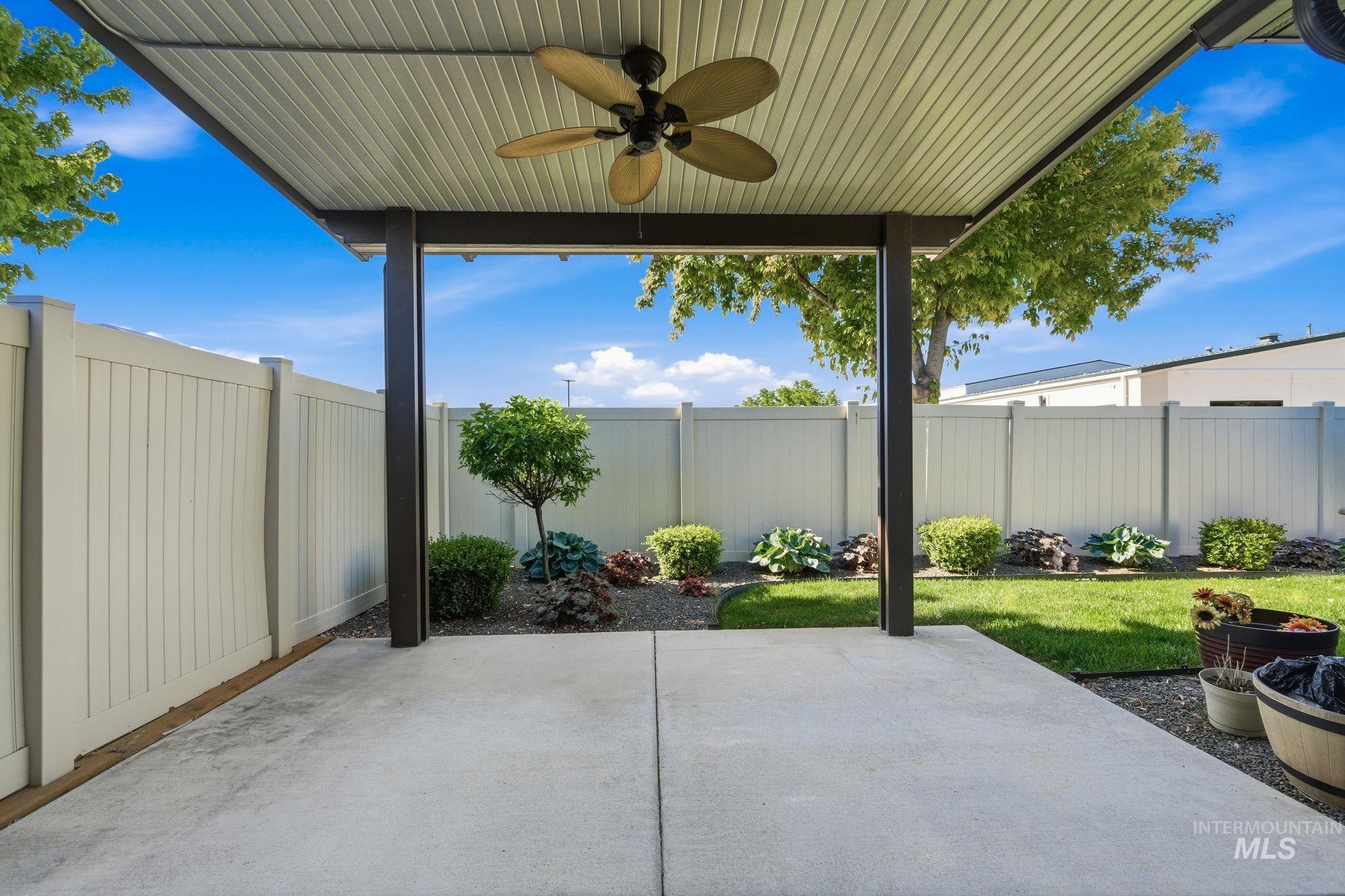 2839 E Apricot Dr, Meridian, Idaho 83646, 3 Bedrooms, 2 Bathrooms, Residential For Sale, Price $410,000,MLS 98985962