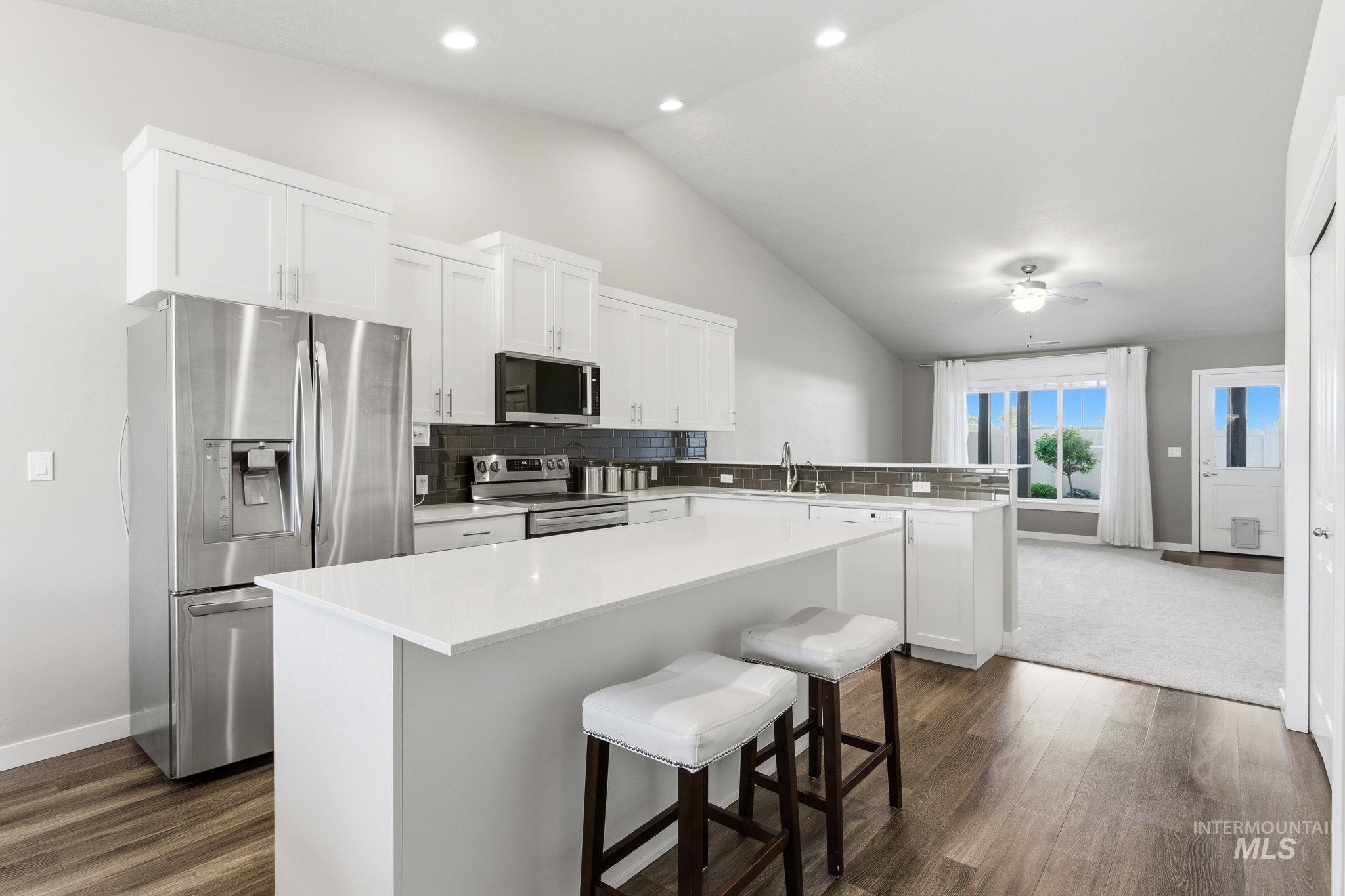 2839 E Apricot Dr, Meridian, Idaho 83646, 3 Bedrooms, 2 Bathrooms, Residential For Sale, Price $410,000,MLS 98985962