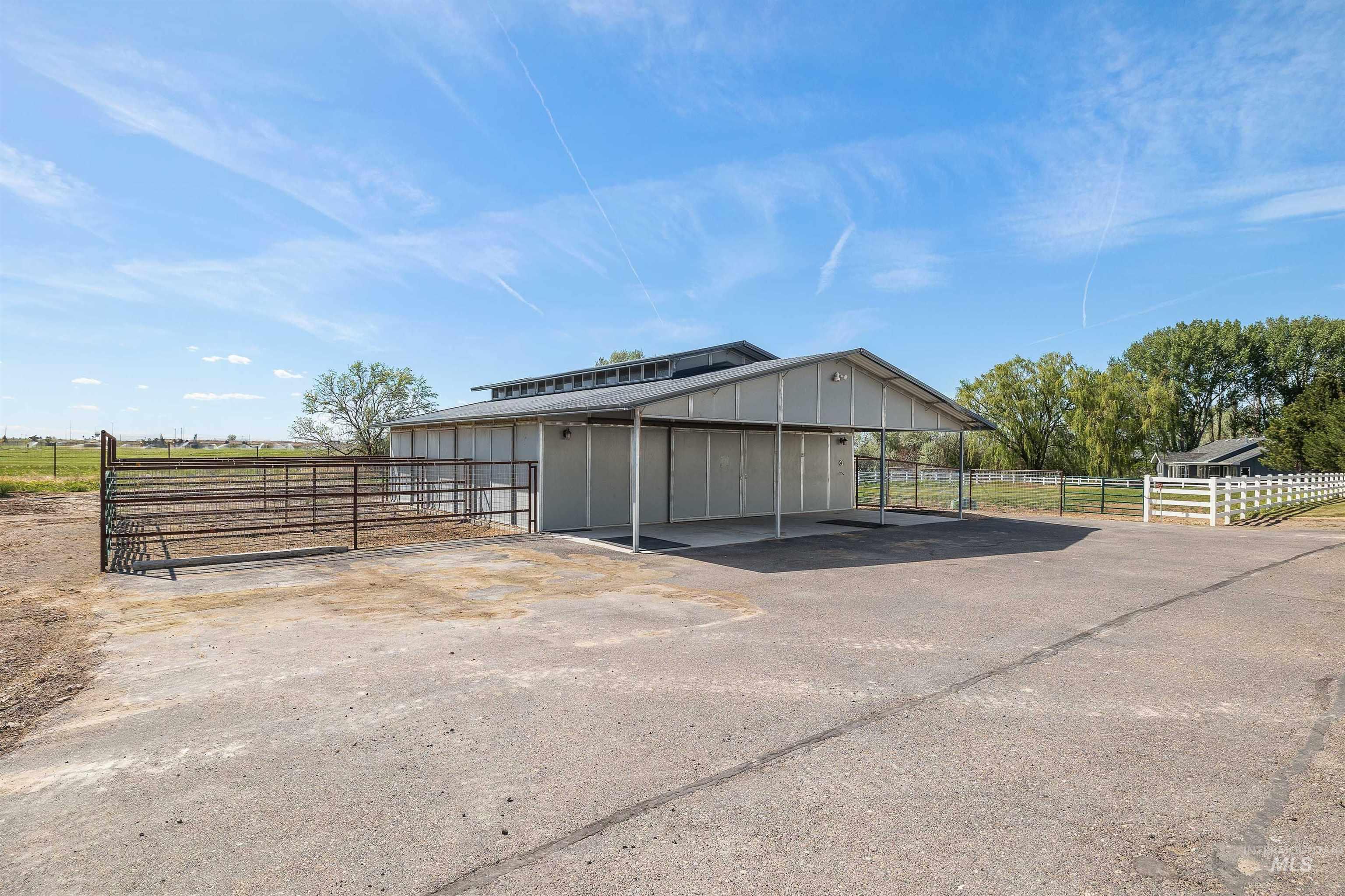21256 Hwy 30, Filer, Idaho 83328, 3 Bedrooms, 3 Bathrooms, Farm & Ranch For Sale, Price $2,539,900, 98985963