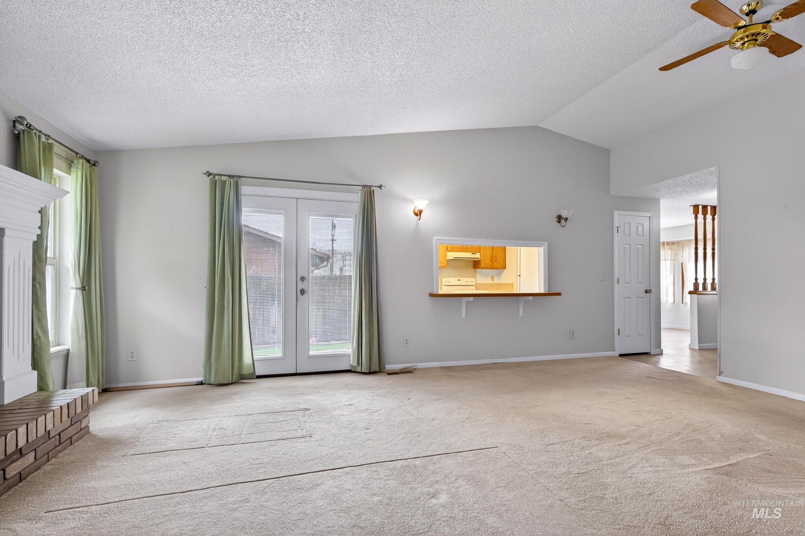 419 Chaparro St, Caldwell, Idaho 83605, 3 Bedrooms, 2 Bathrooms, Residential For Sale, Price $300,000,MLS 98985965