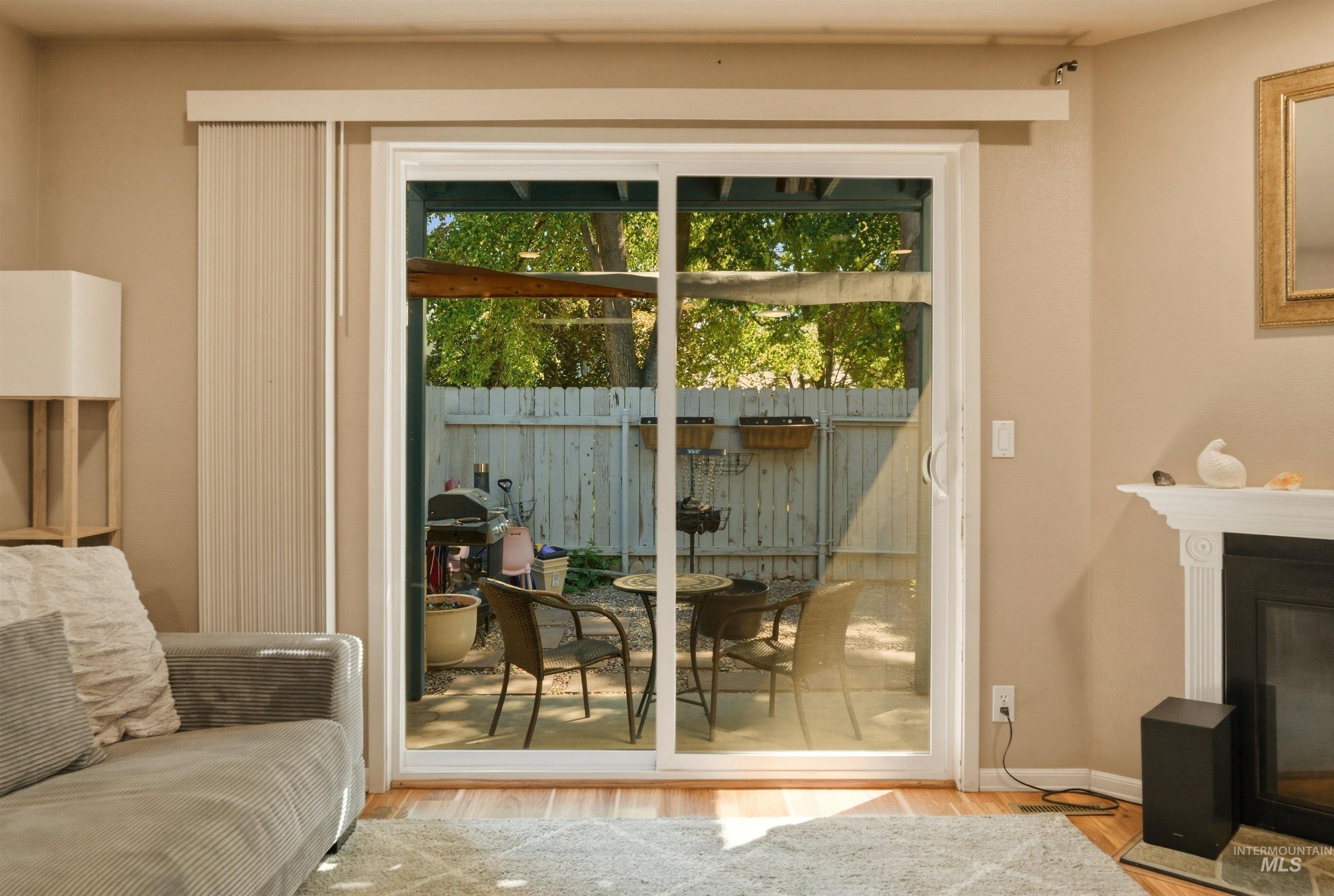 6261 W Morris Hill Rd, Boise, Idaho 83704, 2 Bedrooms, 1.5 Bathrooms, Residential For Sale, Price $299,900,MLS 98985968