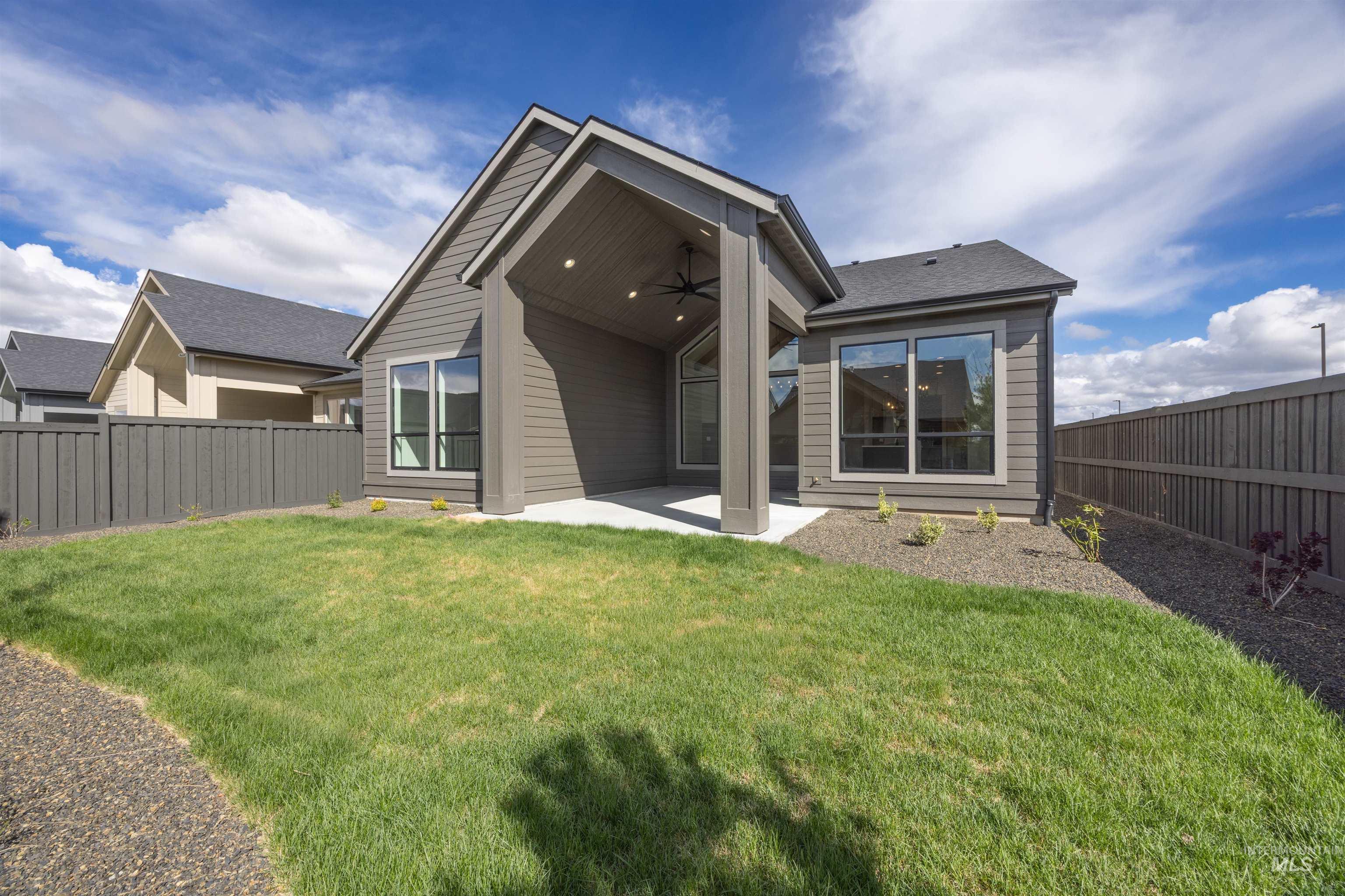 959 E Crescendo St, Meridian, Idaho 83642, 3 Bedrooms, 2.5 Bathrooms, Residential For Sale, Price $699,777,MLS 98985977
