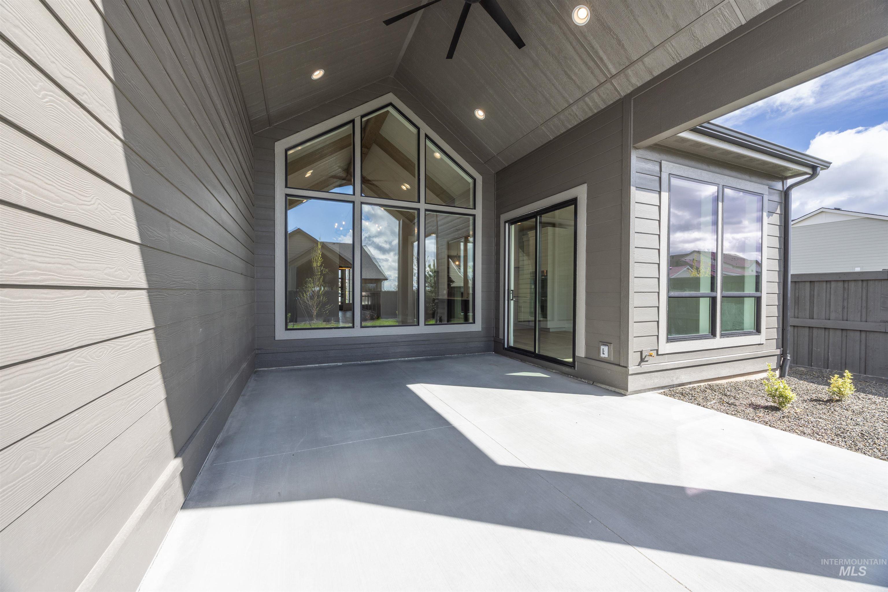 959 E Crescendo St, Meridian, Idaho 83642, 3 Bedrooms, 2.5 Bathrooms, Residential For Sale, Price $699,777,MLS 98985977