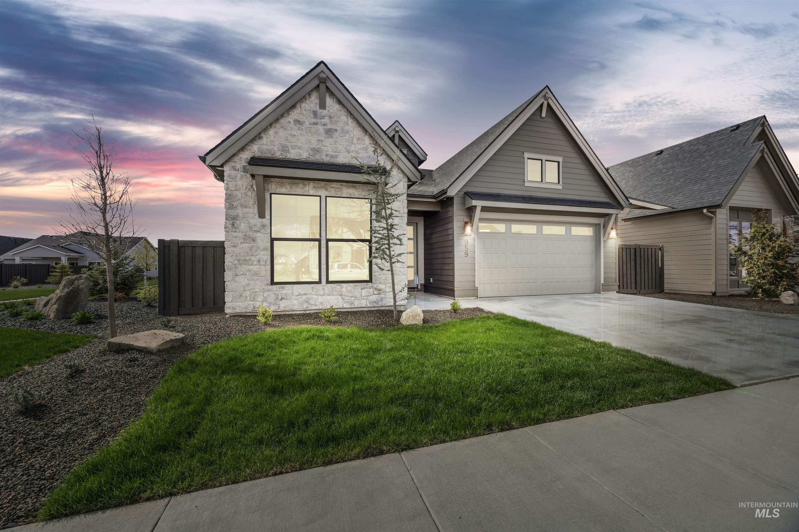 959 E Crescendo St, Meridian, Idaho 83642, 3 Bedrooms, 2.5 Bathrooms, Residential For Sale, Price $699,777,MLS 98985977