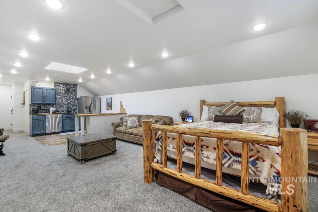 2808 S 850 E, Hagerman, Idaho 83332, 4 Bedrooms, 3.5 Bathrooms, Residential For Sale, Price $1,200,000,MLS 98985978