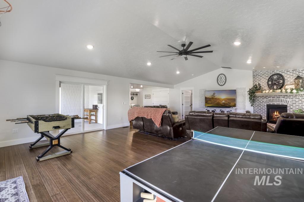 2808 S 850 E, Hagerman, Idaho 83332, 4 Bedrooms, 3.5 Bathrooms, Residential For Sale, Price $1,200,000,MLS 98985978