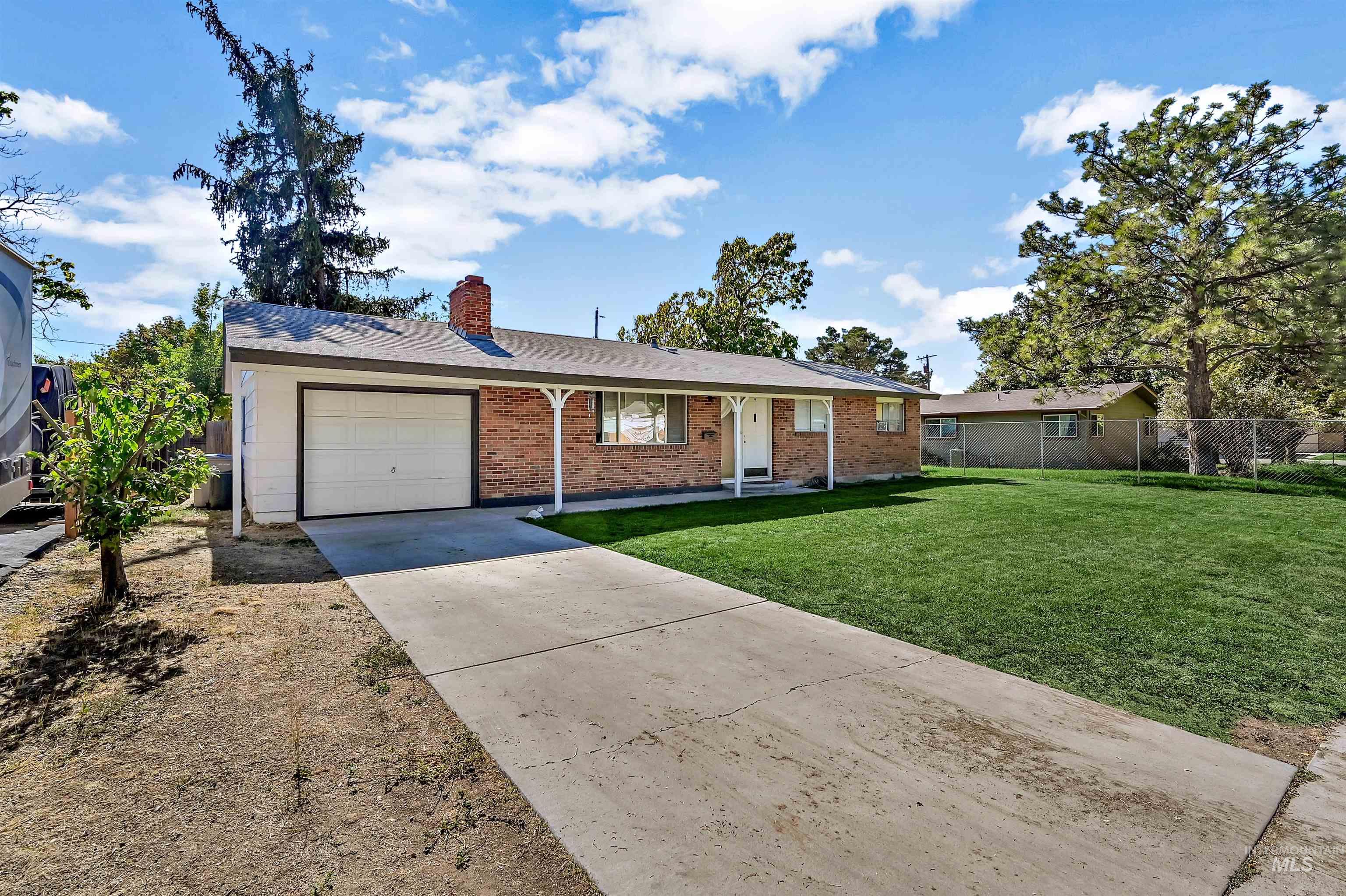 7217 W Brookover Drive, Boise, Idaho 83709, 3 Bedrooms, 1 Bathroom, Residential For Sale, Price $349,900,MLS 98985980