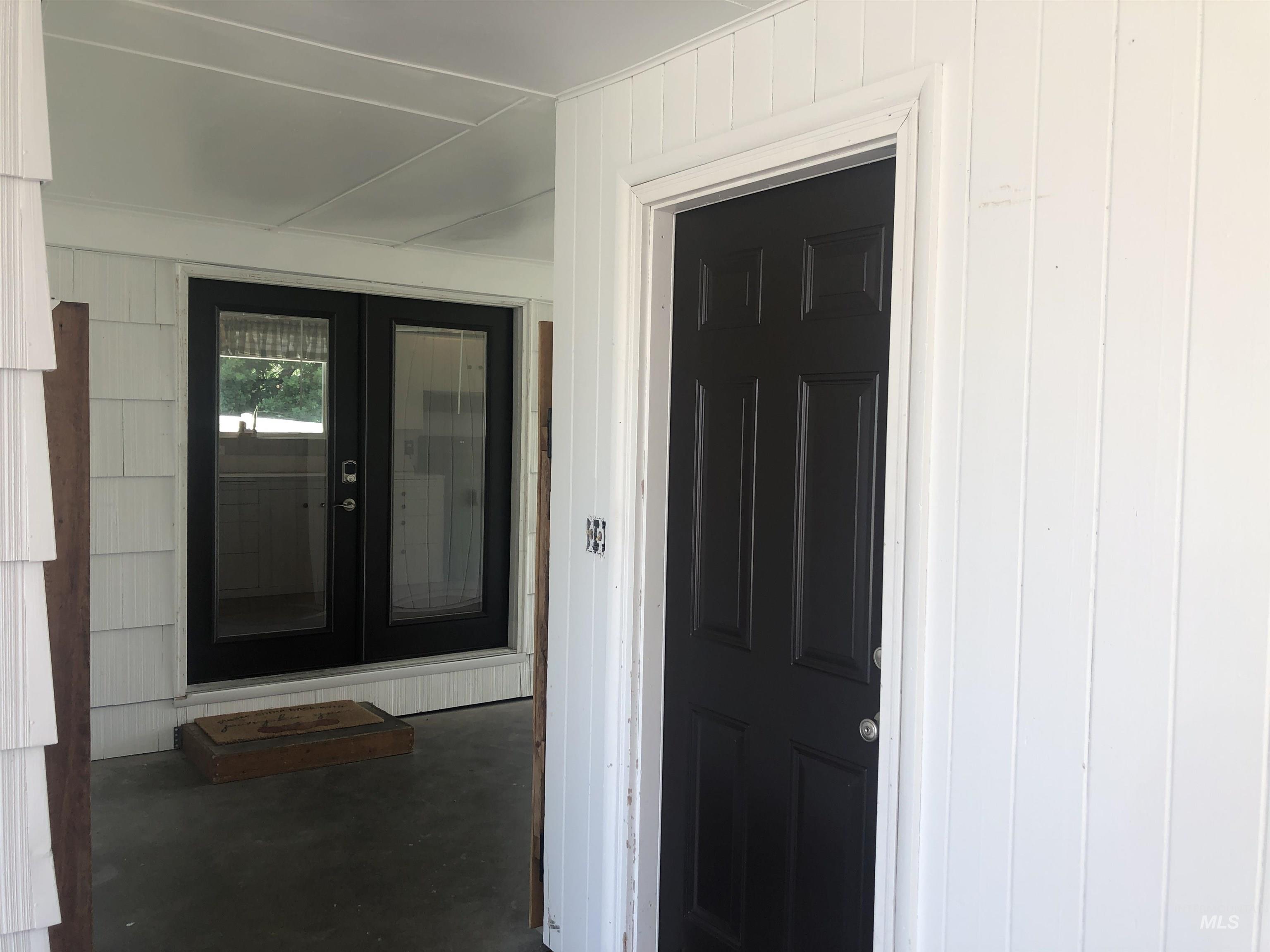 1225 Boston, Clarkston, Washington 99403, 4 Bedrooms, 2.5 Bathrooms, Residential For Sale, Price $390,000,MLS 98985981