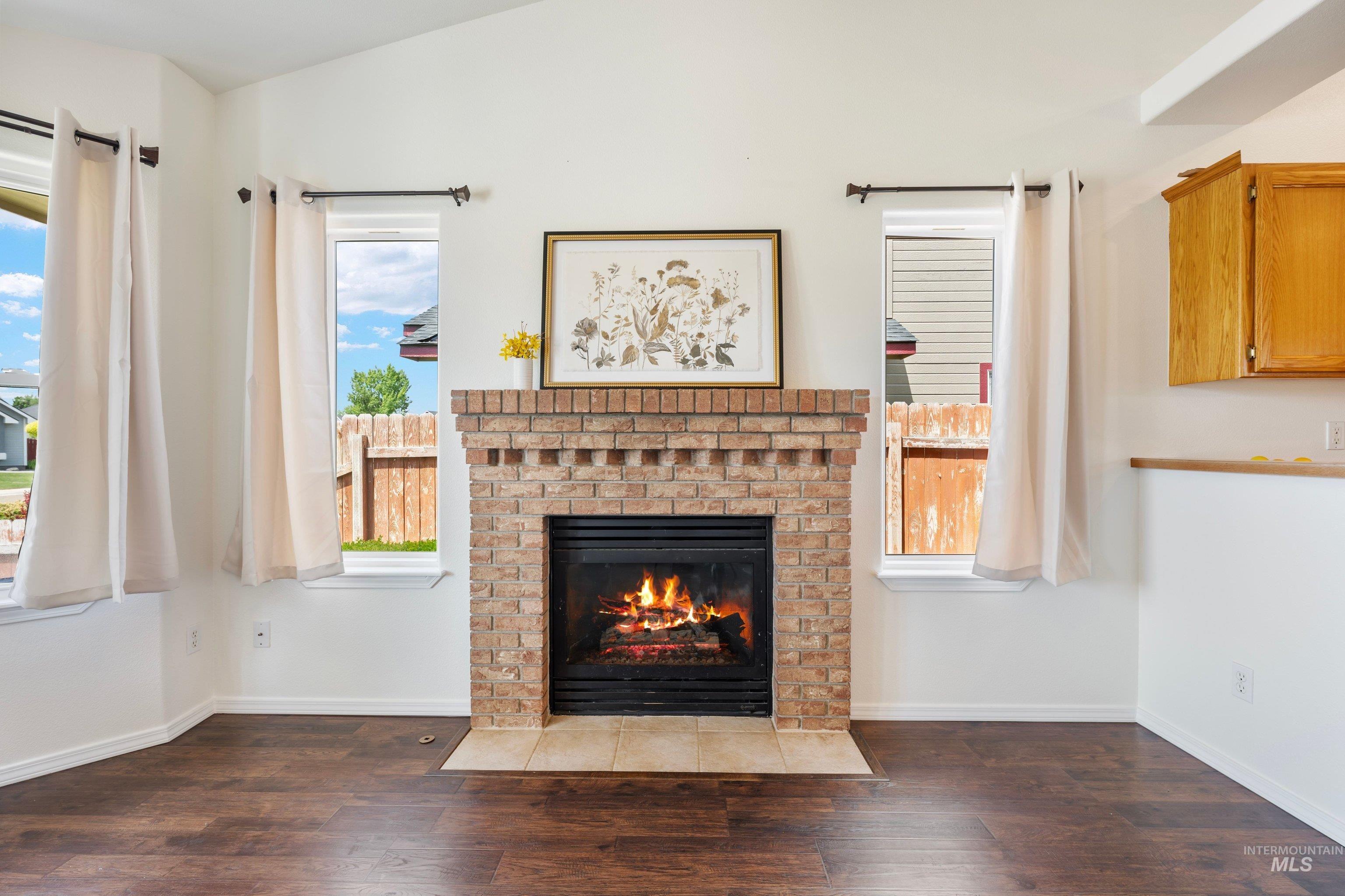 3903 Stonehedge Way, Caldwell, Idaho 83605-7317, 4 Bedrooms, 2.5 Bathrooms, Residential For Sale, Price $384,900,MLS 98985982
