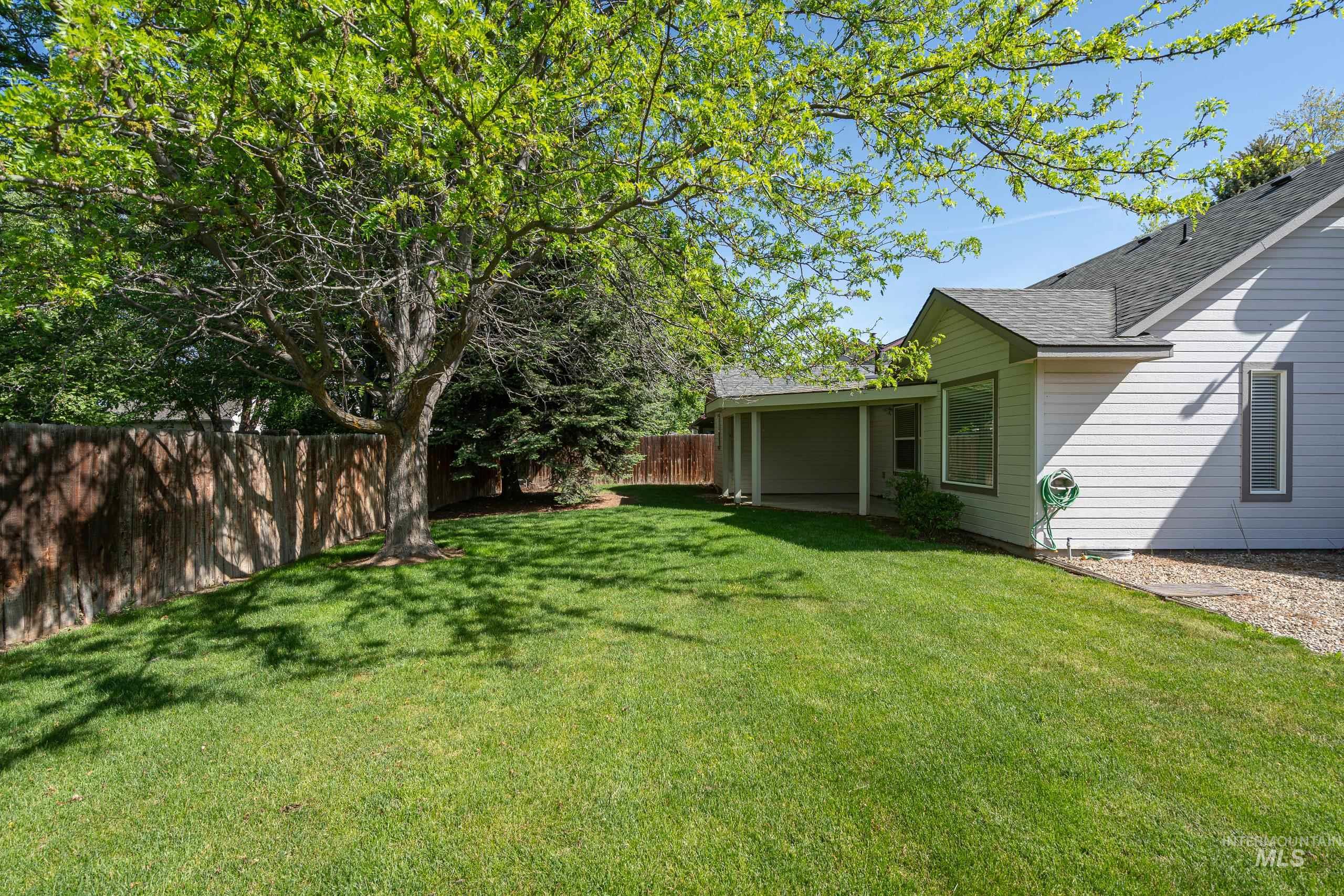 2137 S Petra Ave, Boise, Idaho 83709, 3 Bedrooms, 3 Bathrooms, Residential For Sale, Price $475,000,MLS 98985984