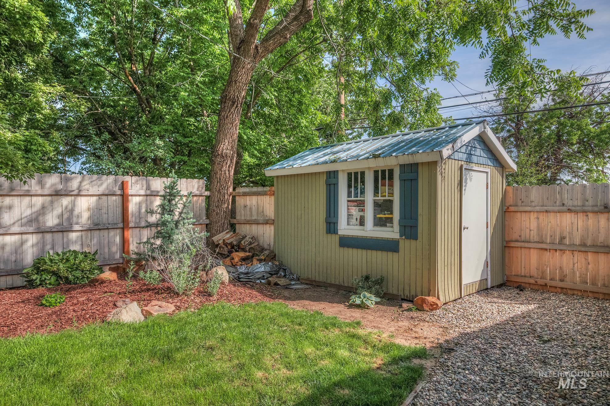 339 W Idaho, Weiser, Idaho 83672, 4 Bedrooms, 2 Bathrooms, Residential For Sale, Price $365,000,MLS 98985985