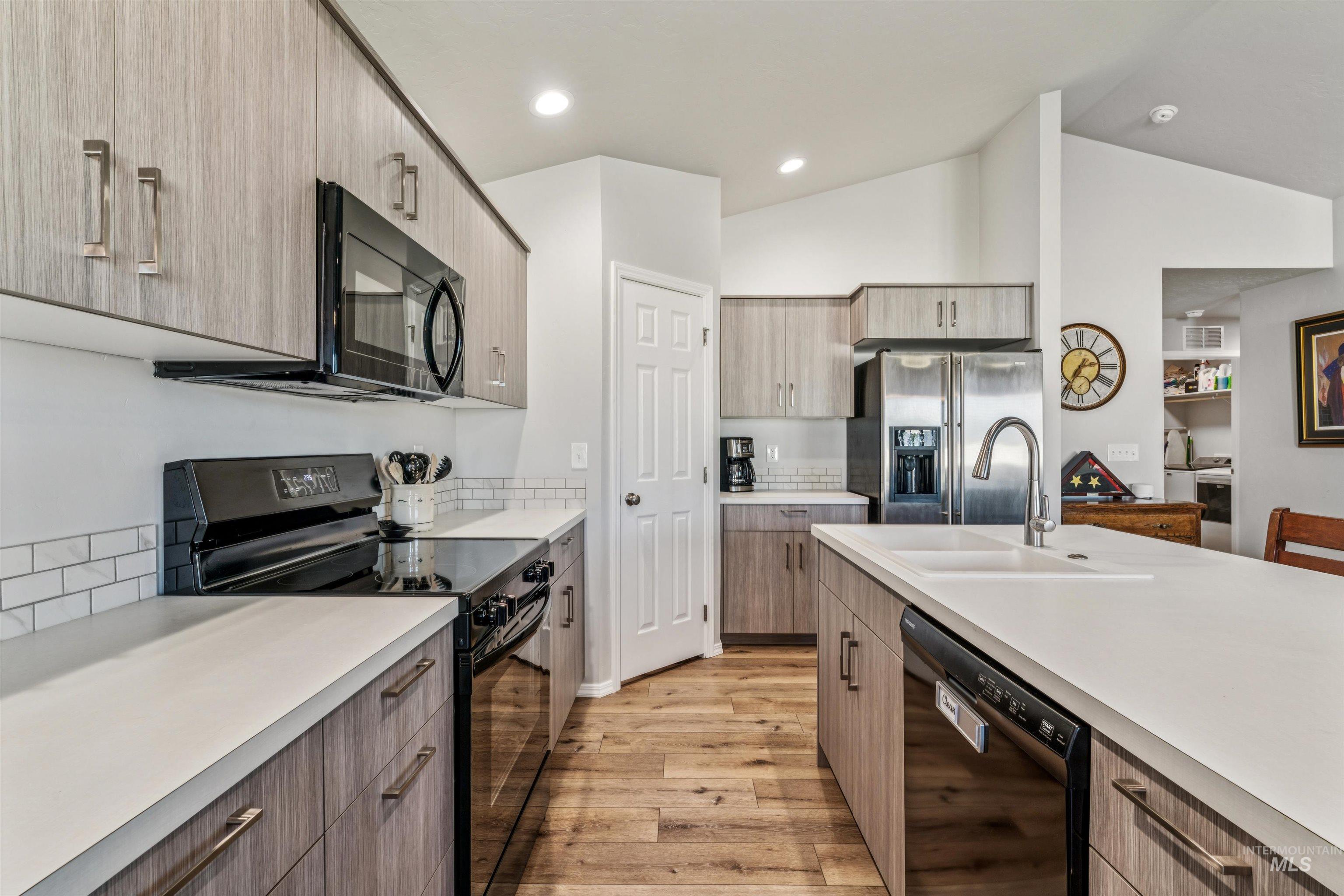 12754 Dovekie St, Nampa, Idaho 83651, 3 Bedrooms, 2 Bathrooms, Residential For Sale, Price $399,000,MLS 98985989