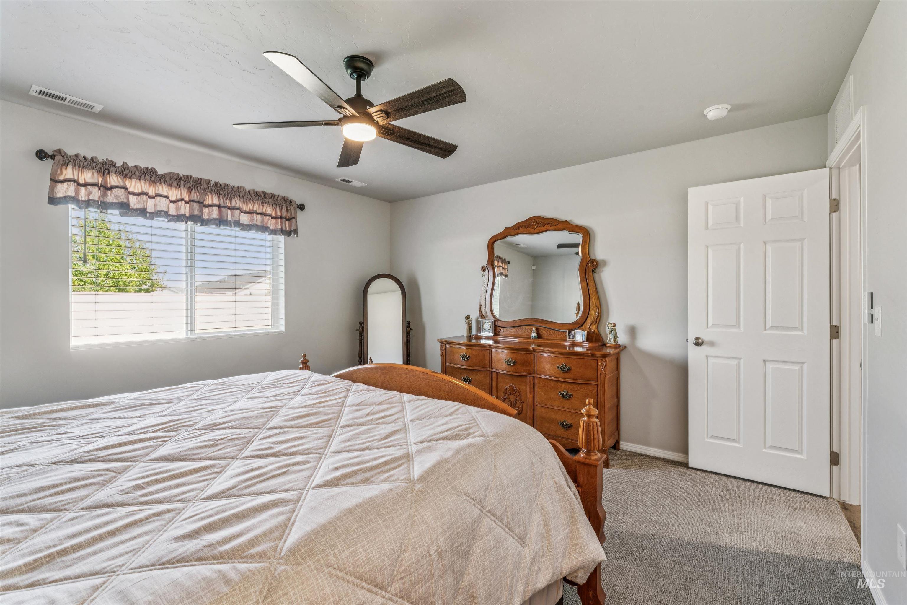 12754 Dovekie St, Nampa, Idaho 83651, 3 Bedrooms, 2 Bathrooms, Residential For Sale, Price $399,000,MLS 98985989