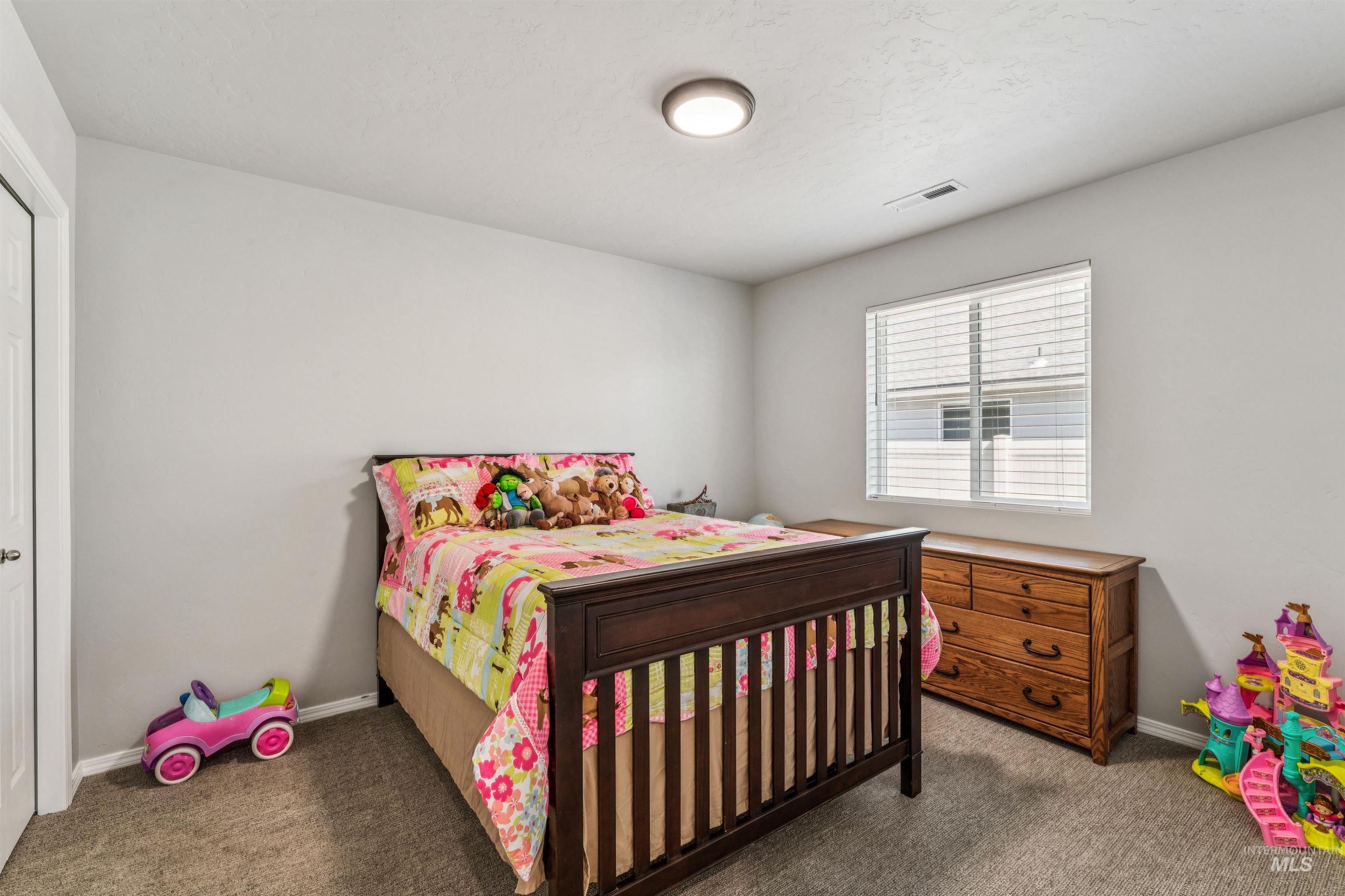 12754 Dovekie St, Nampa, Idaho 83651, 3 Bedrooms, 2 Bathrooms, Residential For Sale, Price $399,000,MLS 98985989