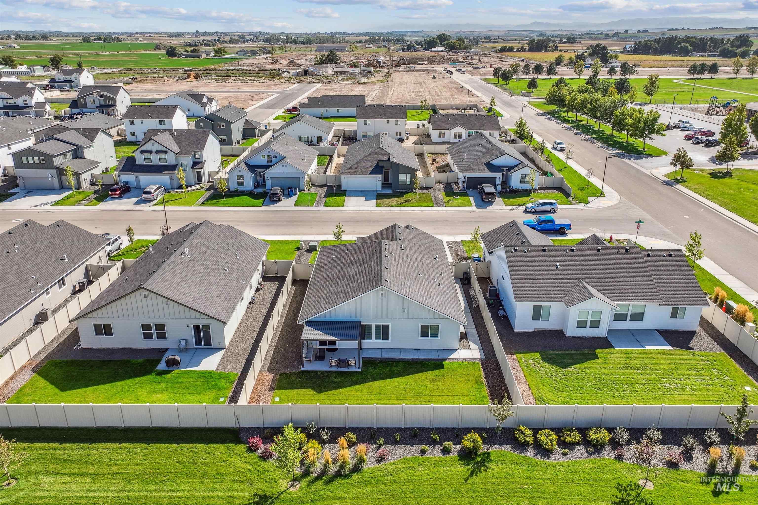 12754 Dovekie St, Nampa, Idaho 83651, 3 Bedrooms, 2 Bathrooms, Residential For Sale, Price $399,000,MLS 98985989