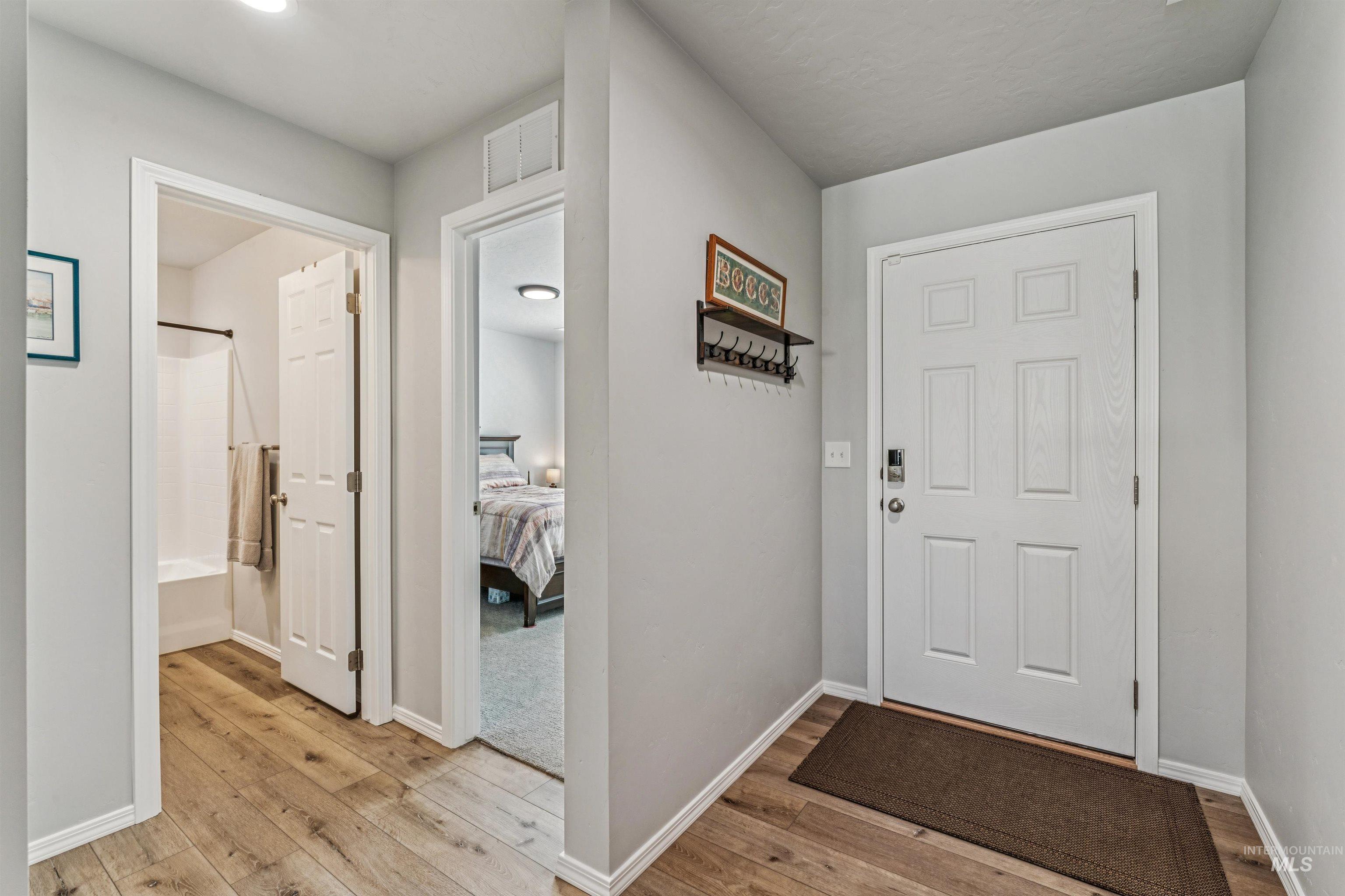 12754 Dovekie St, Nampa, Idaho 83651, 3 Bedrooms, 2 Bathrooms, Residential For Sale, Price $399,000,MLS 98985989