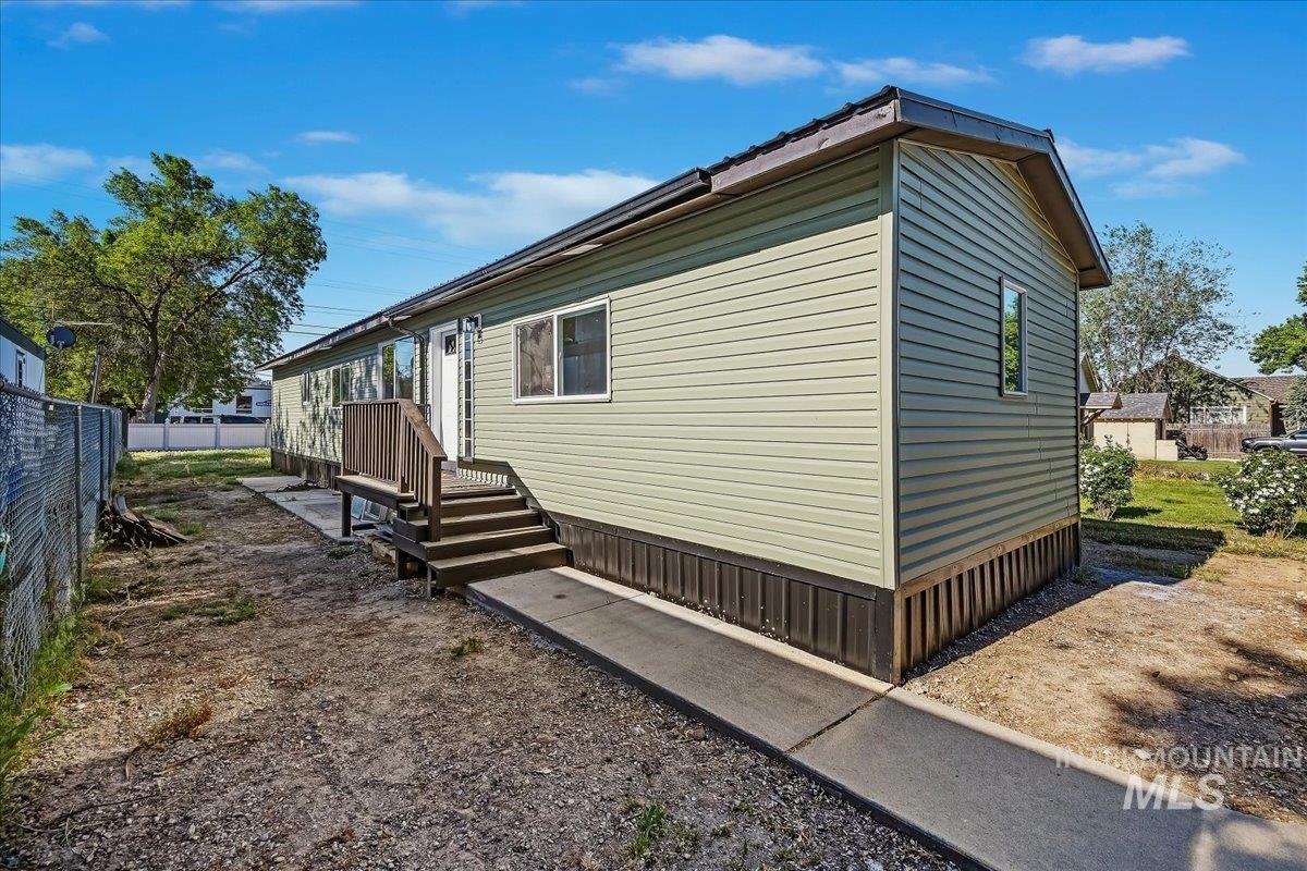 4705 W Freemont, Boise, Idaho 83706, 2 Bedrooms, 1 Bathroom, Residential For Sale, Price $150,000,MLS 98985990