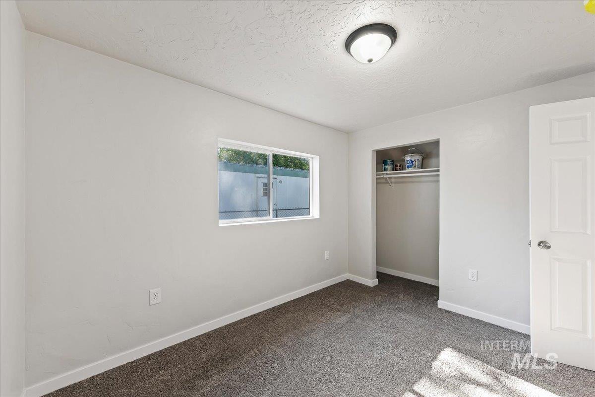 4705 W Freemont, Boise, Idaho 83706, 2 Bedrooms, 1 Bathroom, Residential For Sale, Price $150,000,MLS 98985990