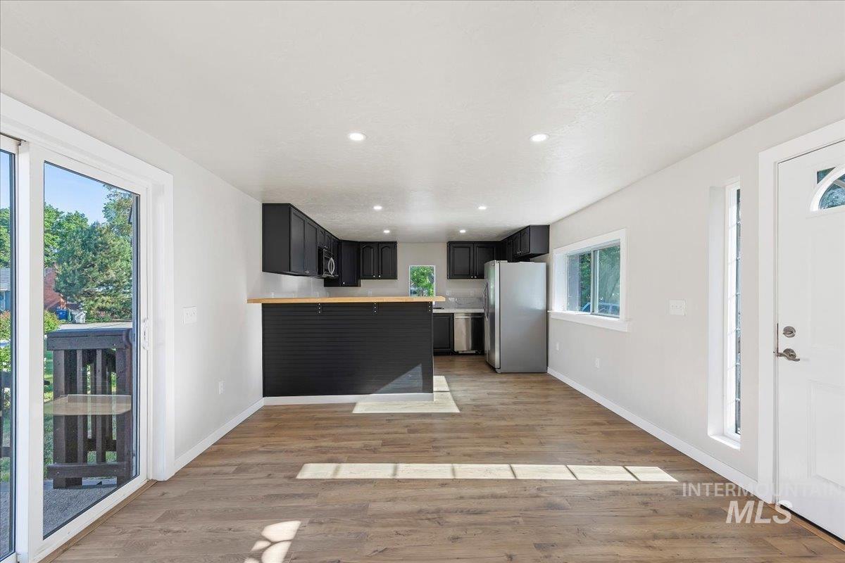 4705 W Freemont, Boise, Idaho 83706, 2 Bedrooms, 1 Bathroom, Residential For Sale, Price $150,000,MLS 98985990