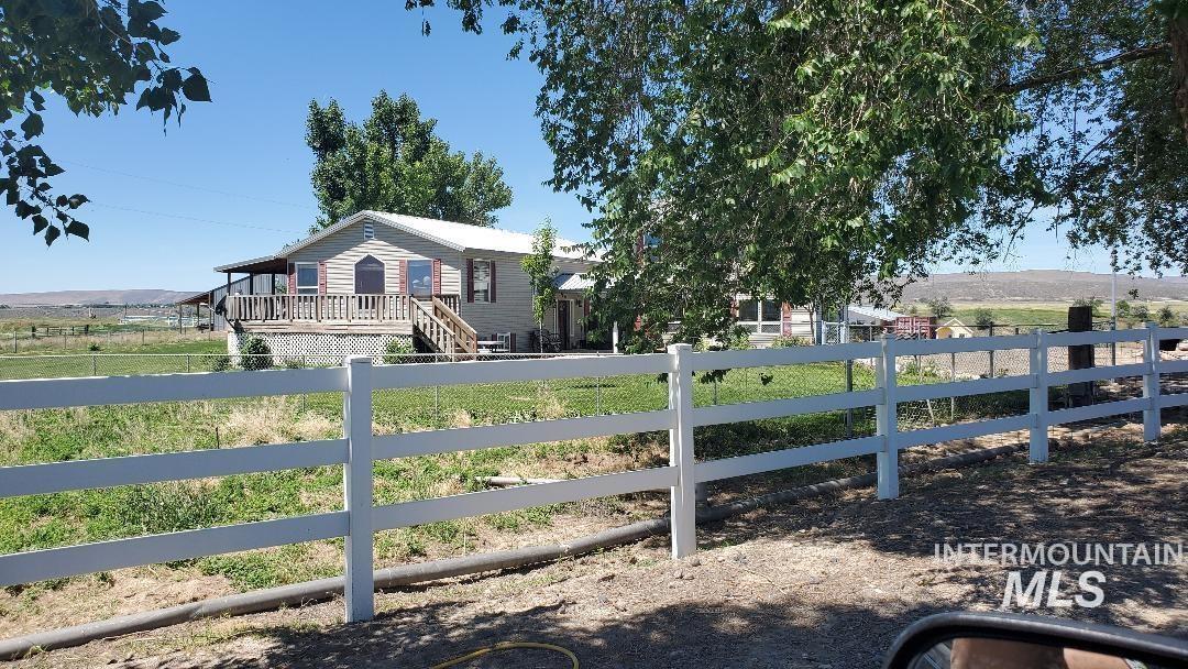 Farm & Ranch For Sale